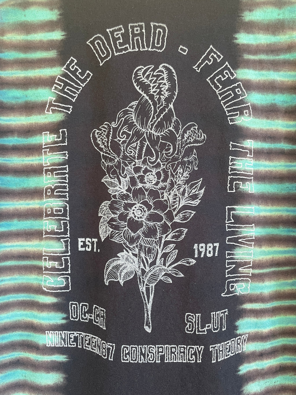 Medium Men's Venus Fly Trap Death Bouquet Handmade Tie Dye T-Shirt | One-Of-a-Kind Upcycled Black and Blue Short Sleeve Shirt