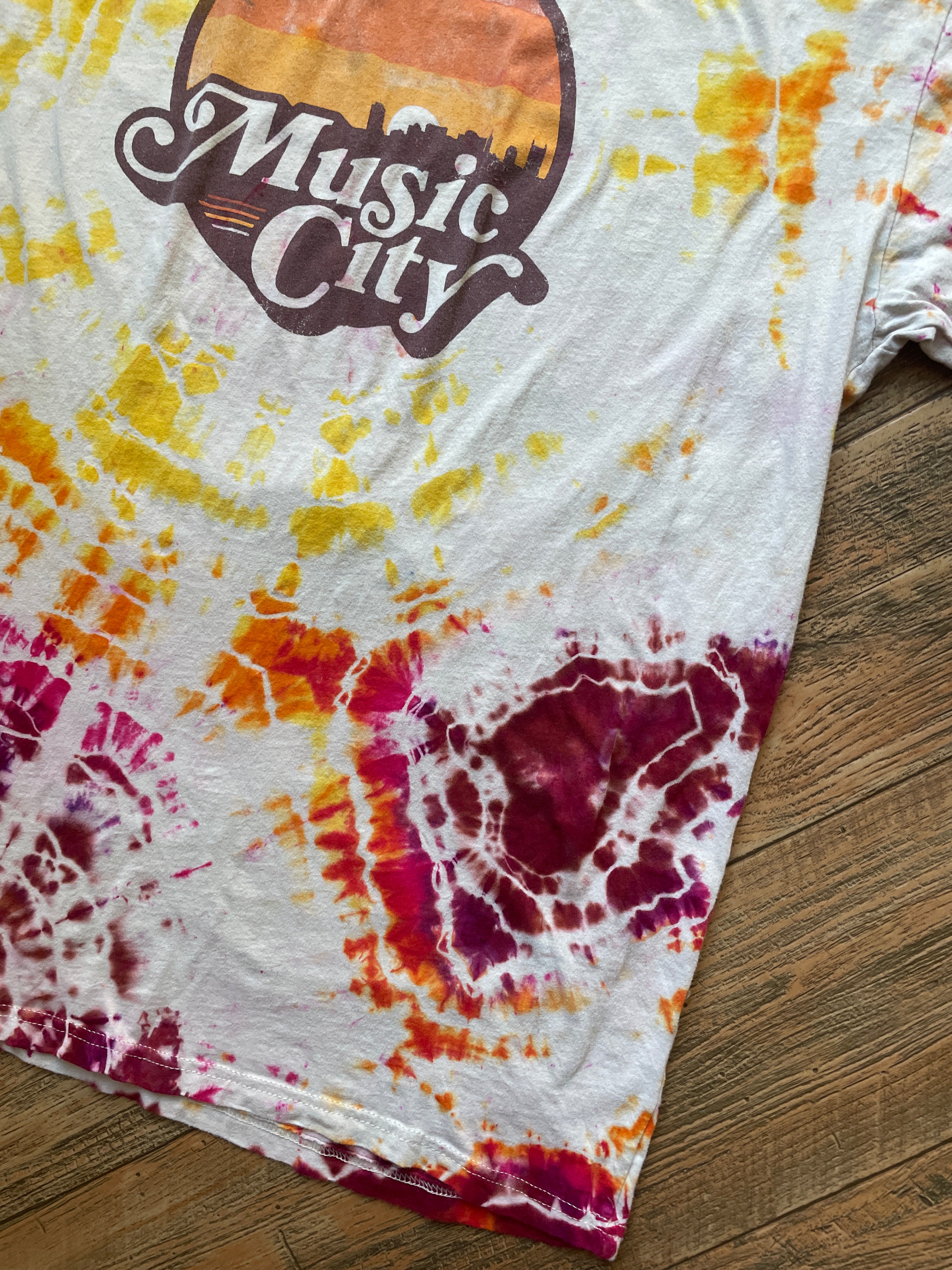 Music City Sunset Geode Tie Dye T-Shirt | Men's XL, Short Sleeve