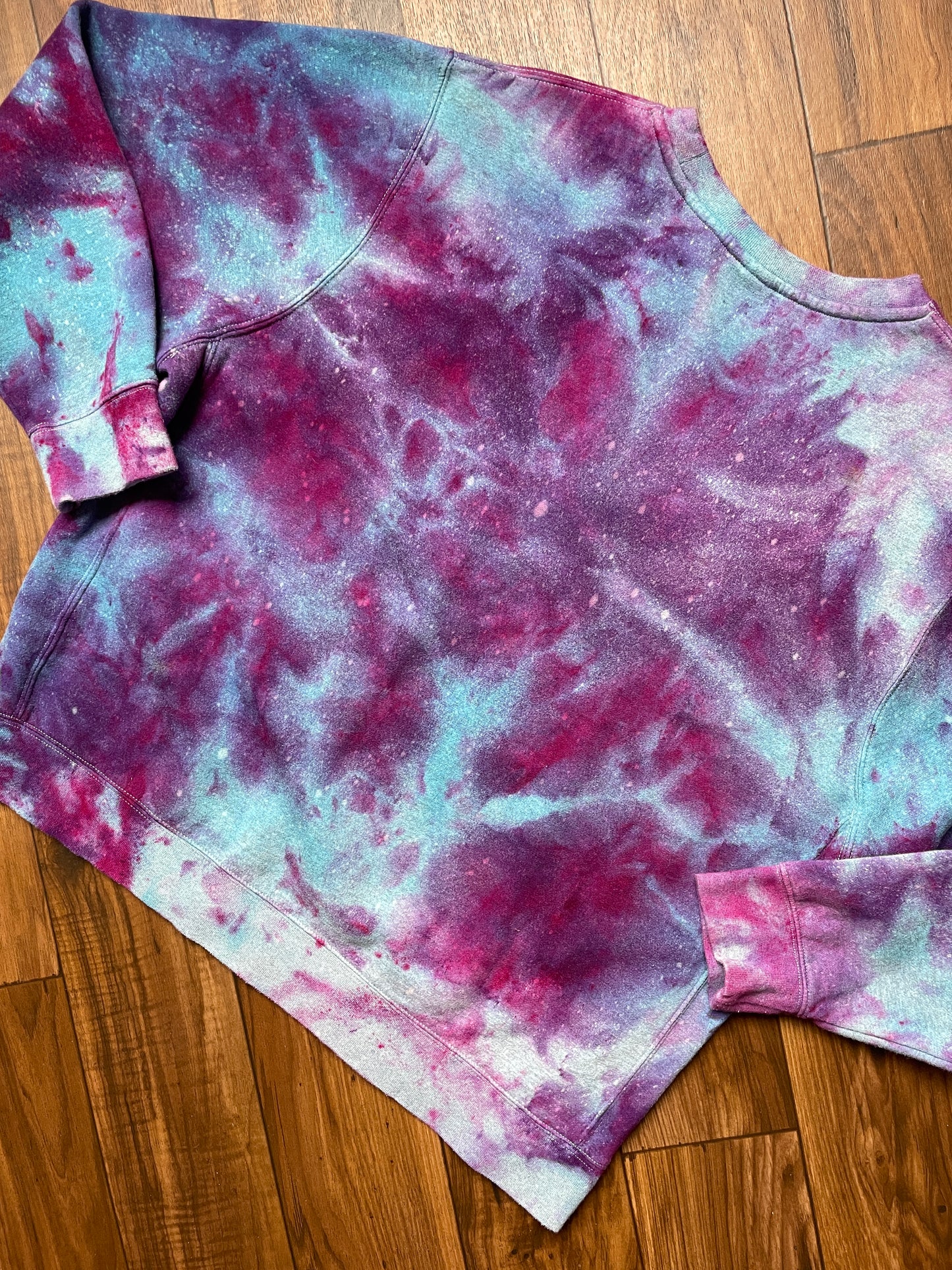 Men's XL Western Christian Basketball Galaxy Tie Dye Crewneck Sweatshirt