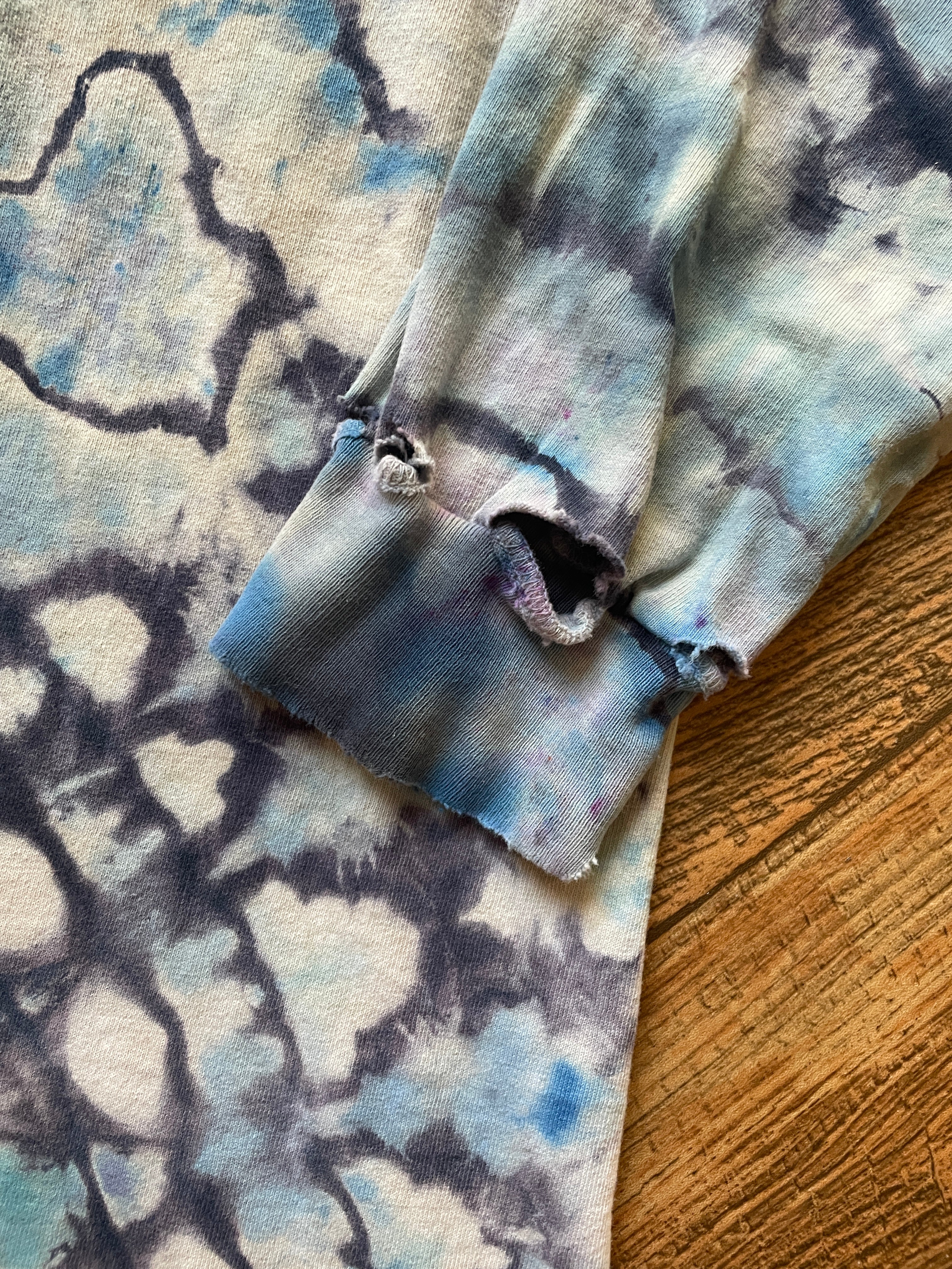 Gray and Blue Wolf Pack Geode Tie Dye T-Shirt | Men's 3XL, Long Sleeve
