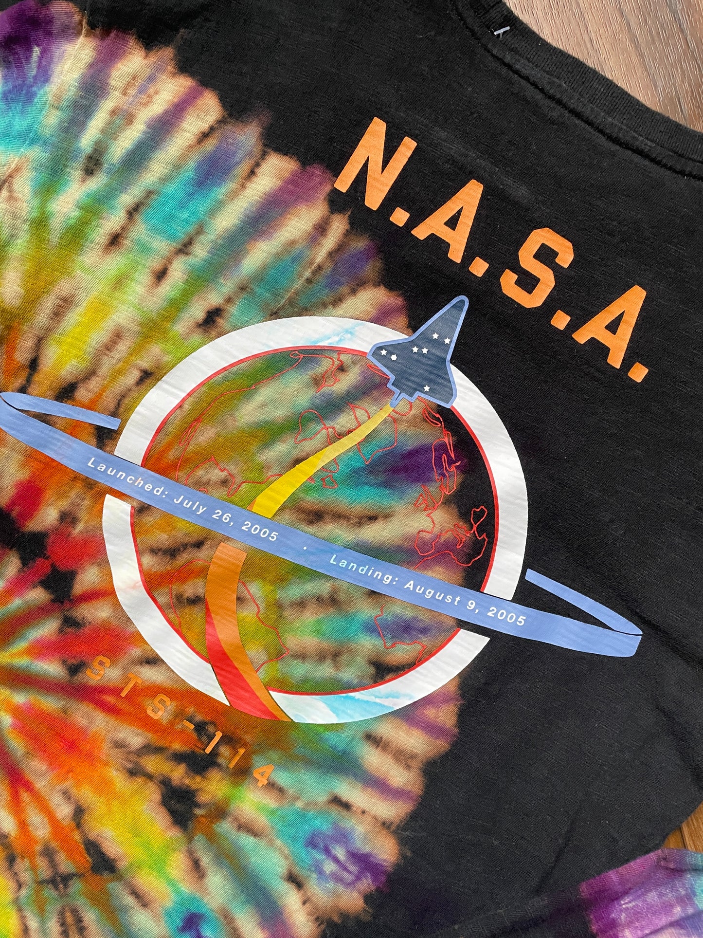 Youth XL NASA Tie Dye Short Sleeve T-Shirt