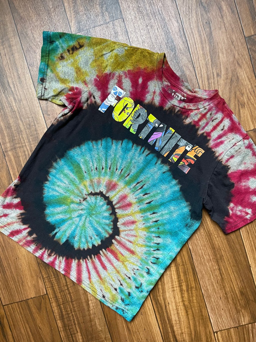 Youth 2XL Fortnite Tie Dye Short Sleeve T-Shirt