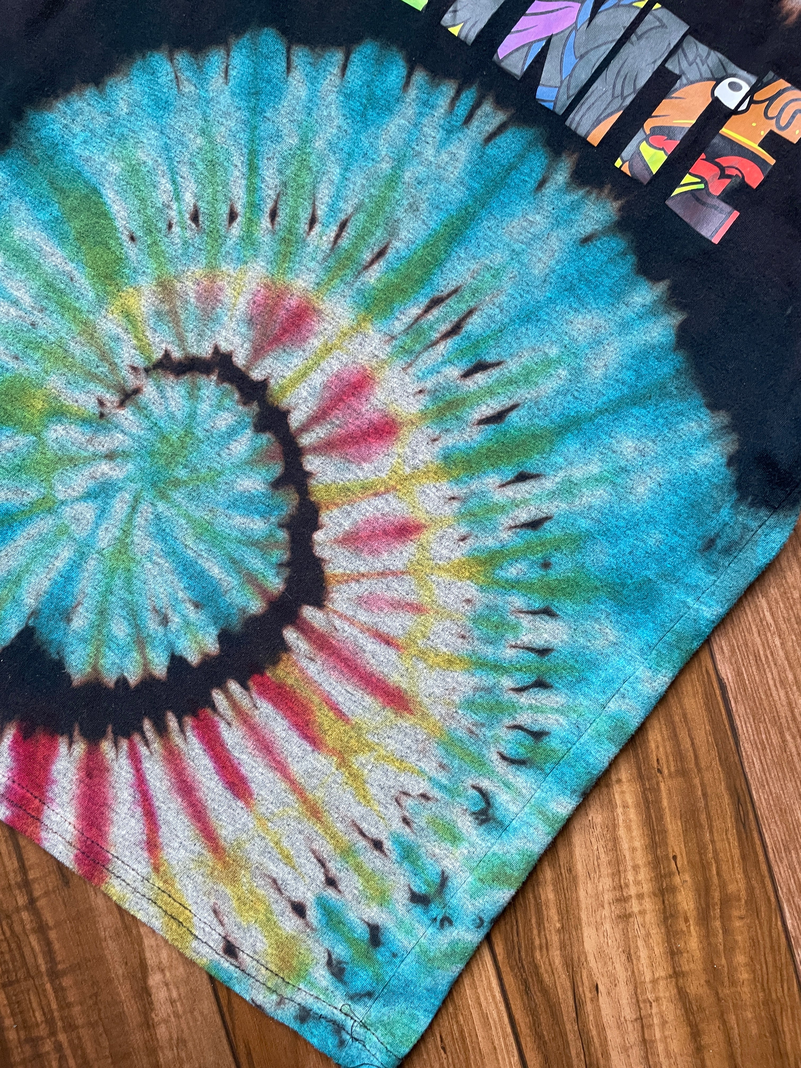 Youth 2XL Fortnite Tie Dye Short Sleeve T-Shirt