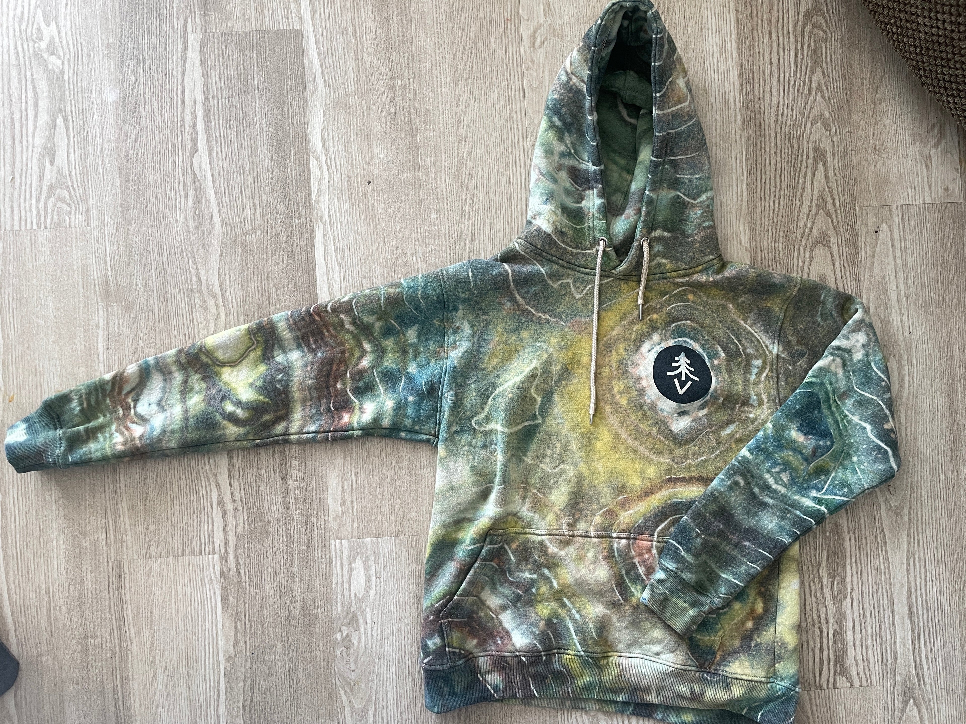 M/L Men’s Treevy Double-Sided Handmade Geode Tie Dye Hoodie | One-Of-a-Kind Upcycled Green, Yellow, and Brown Earth Tones Sweatshirt