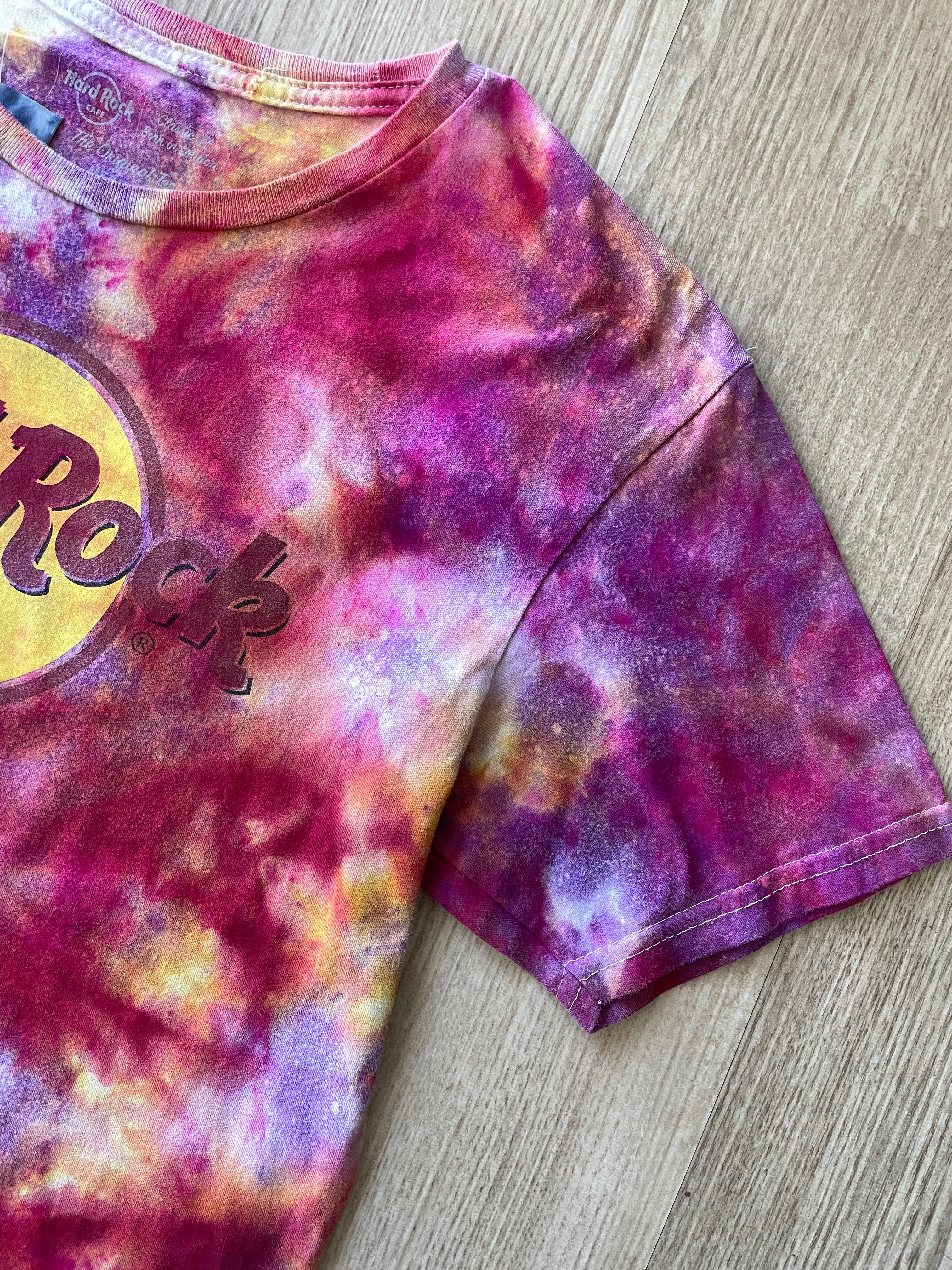 MEDIUM Men’s Hard Rock Las Vegas Galaxy Tie Dye Short Sleeve T-Shirt | One-Of-a-Kind Upcycled Red and Pink Top