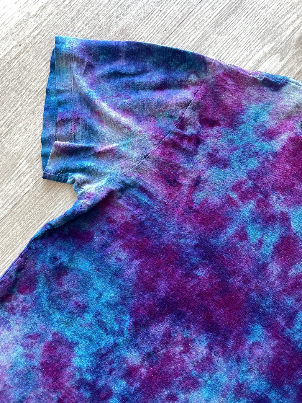 LARGE Women’s GAP London, UK Handmade Galaxy Tie Dye Short Sleeve T-Shirt | One-Of-a-Kind Upcycled Blue and Purple Top