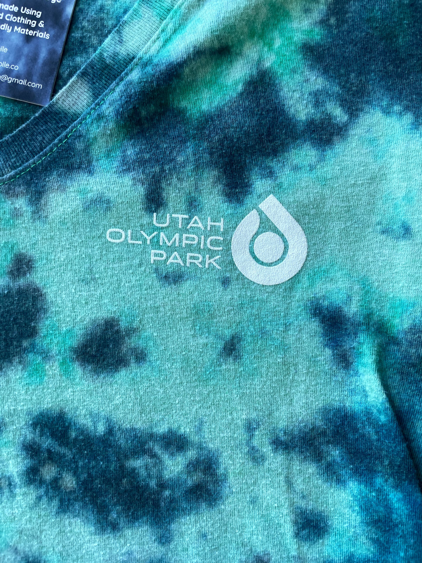 LARGE Women’s Utah Olympic Park Handmade Reverse Tie Dye Short Sleeve T-Shirt | One-Of-a-Kind Upcycled Green and Gray Crumpled Top