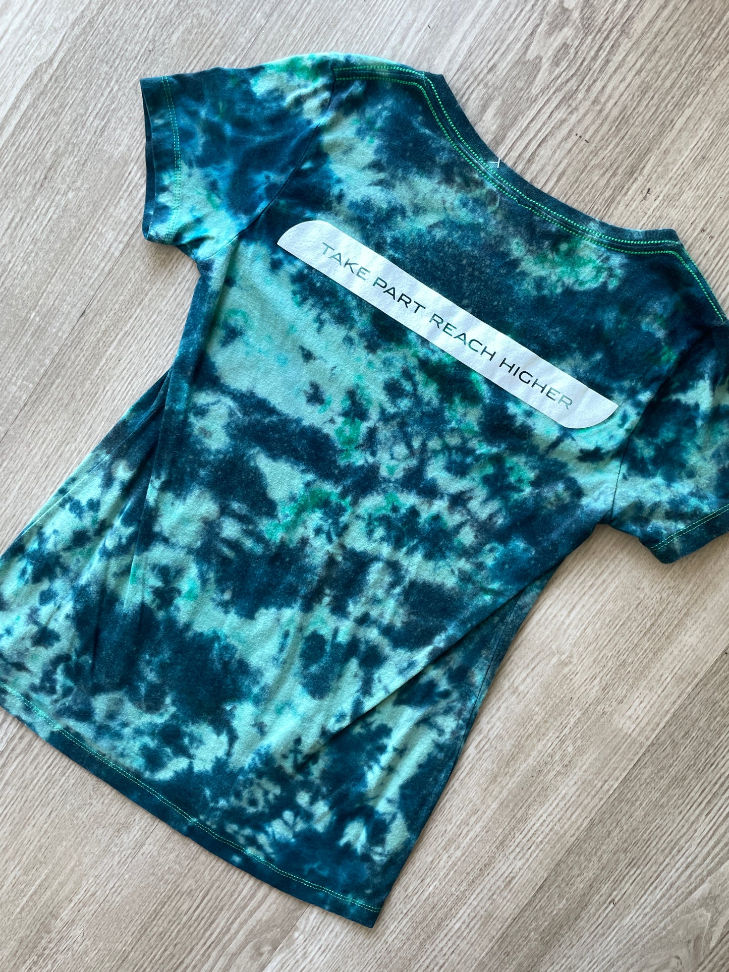 LARGE Women’s Utah Olympic Park Handmade Reverse Tie Dye Short Sleeve T-Shirt | One-Of-a-Kind Upcycled Green and Gray Crumpled Top