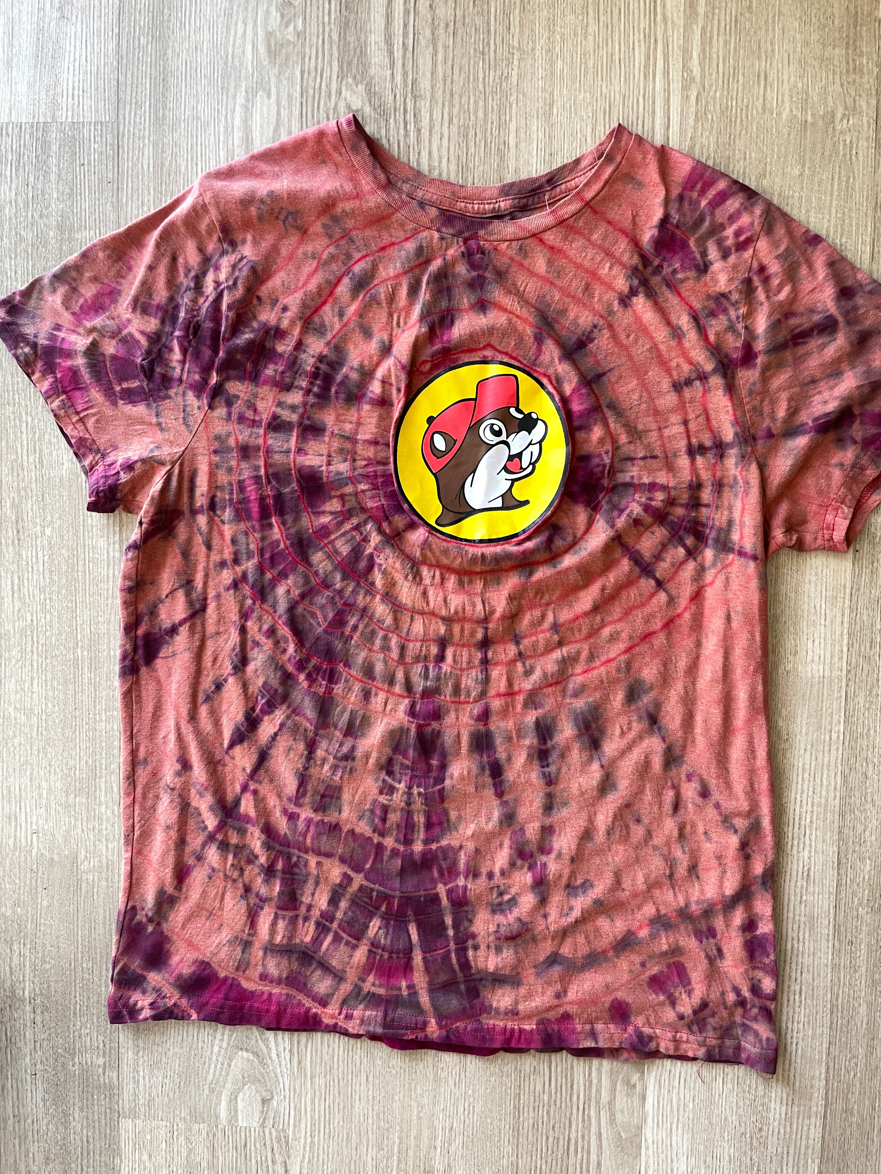 XL Men’s Buccee's Texas Handmade Reverse Tie Dye Geode T-Shirt | One-Of-a-Kind Red and Yellow Short Sleeve Shirt