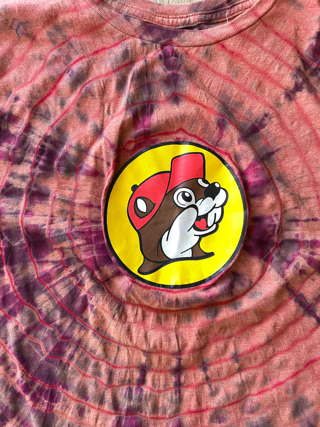 XL Men’s Buccee's Texas Handmade Reverse Tie Dye Geode T-Shirt | One-Of-a-Kind Red and Yellow Short Sleeve Shirt