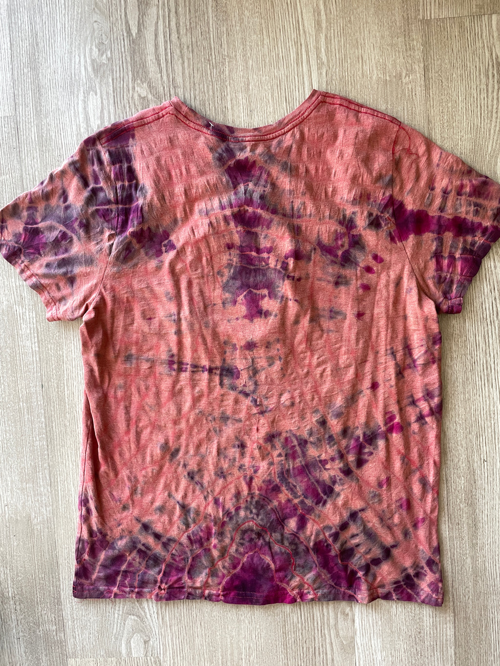 XL Men’s Buccee's Texas Handmade Reverse Tie Dye Geode T-Shirt | One-Of-a-Kind Red and Yellow Short Sleeve Shirt