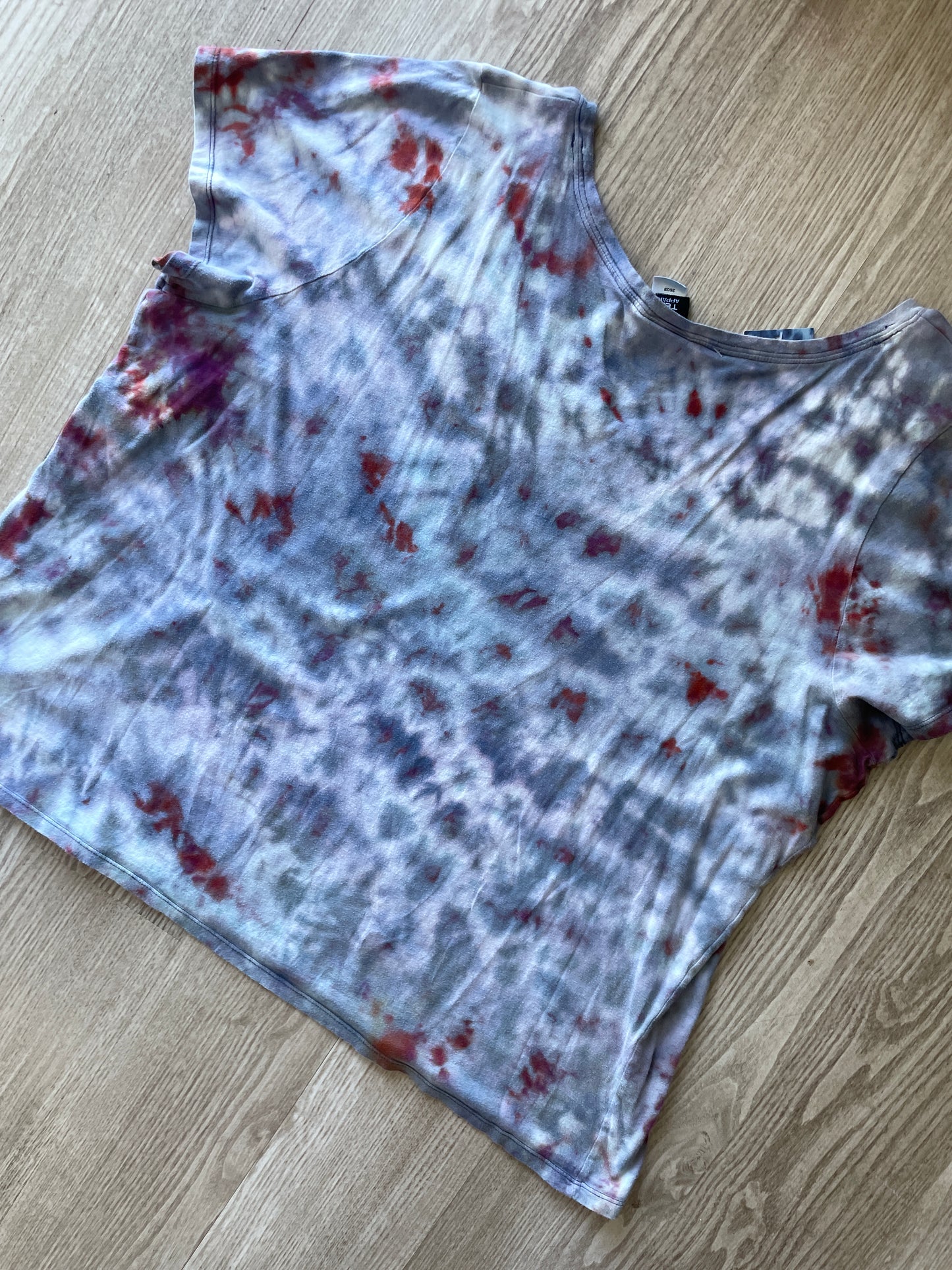 2XL Women’s Chicago Bears Handmade Galaxy Tie Dye Short Sleeve T-Shirt | One-Of-a-Kind Upcycled Gray and Orange Top