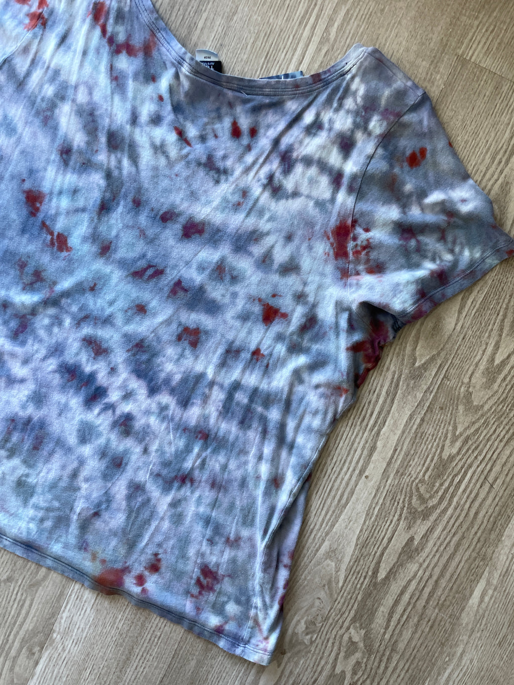 2XL Women’s Chicago Bears Handmade Galaxy Tie Dye Short Sleeve T-Shirt | One-Of-a-Kind Upcycled Gray and Orange Top