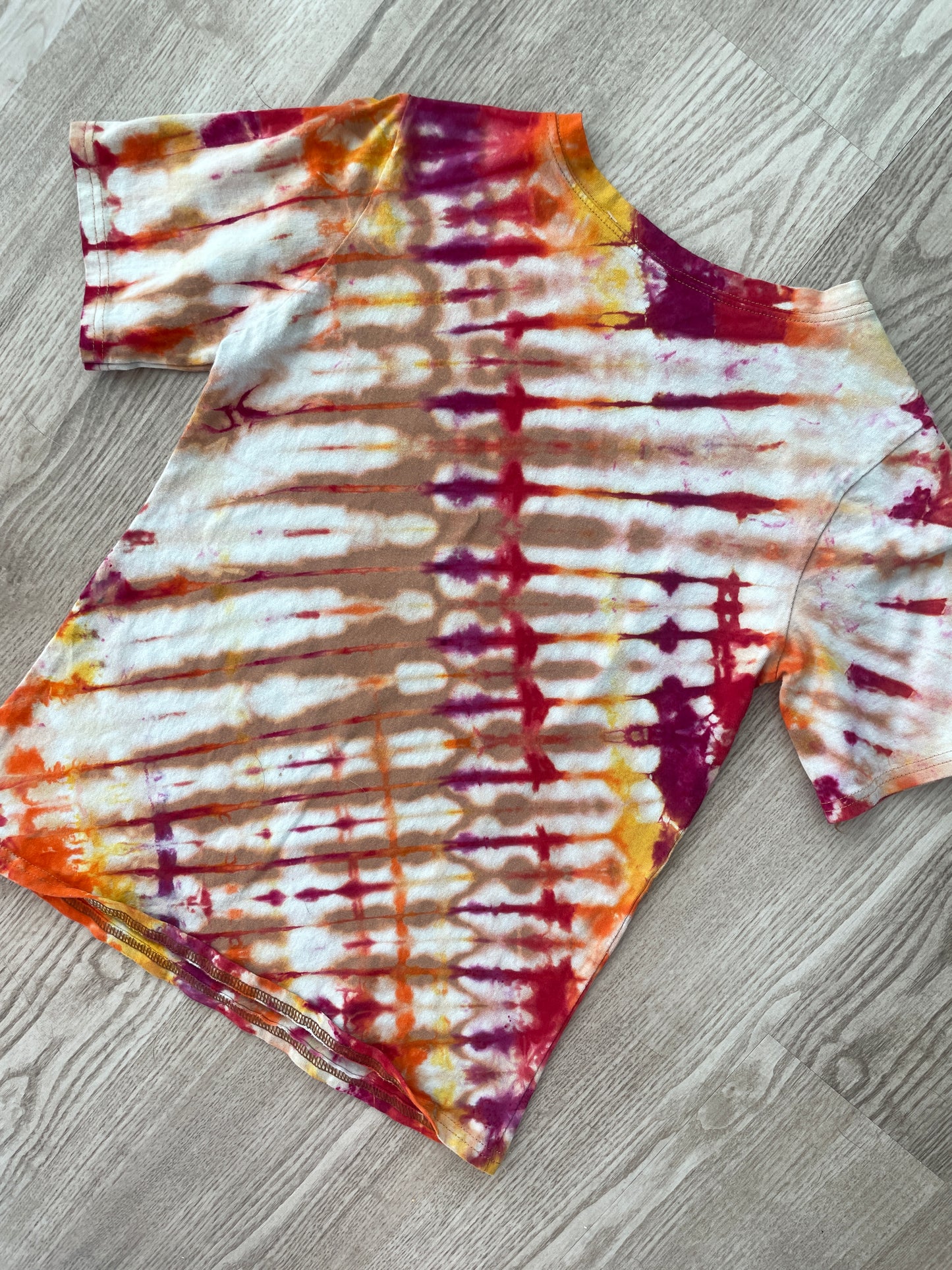 MEDIUM Youth Madonna Tie Dye Short Sleeve T-Shirt | One-Of-a-Kind Upcycled Tan and Red Pleated Top