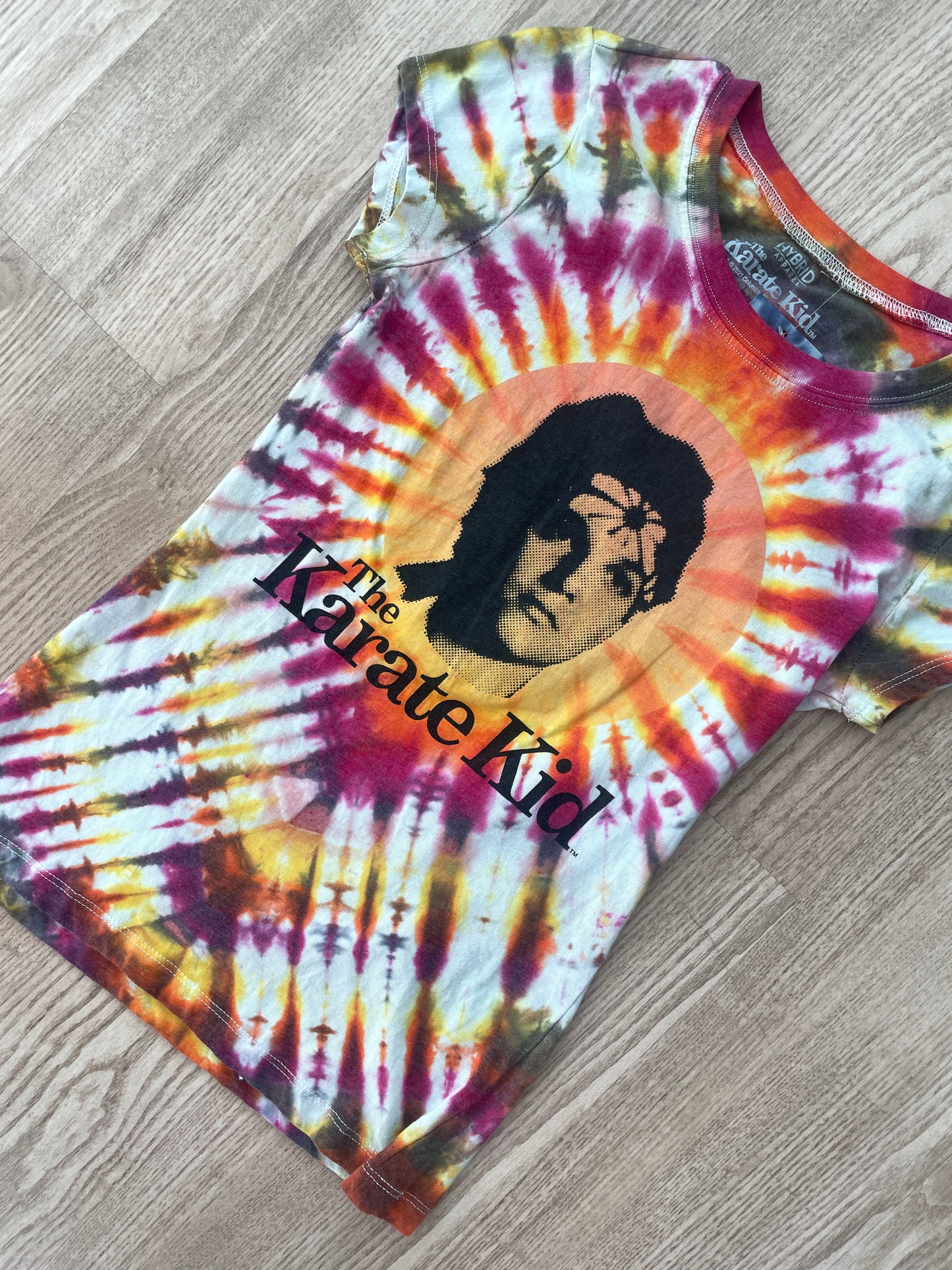 MEDIUM Juniors' Karate Kid Daniel LaRusso Tie Dye Short Sleeve T-Shirt | One-Of-a-Kind Upcycled Tan and Pink Pleated Top