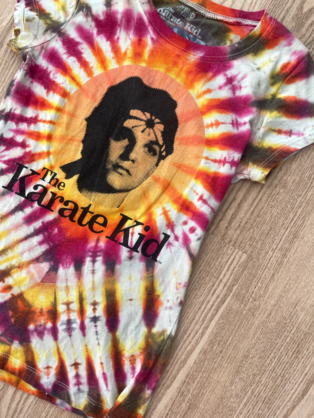 MEDIUM Juniors' Karate Kid Daniel LaRusso Tie Dye Short Sleeve T-Shirt | One-Of-a-Kind Upcycled Tan and Pink Pleated Top