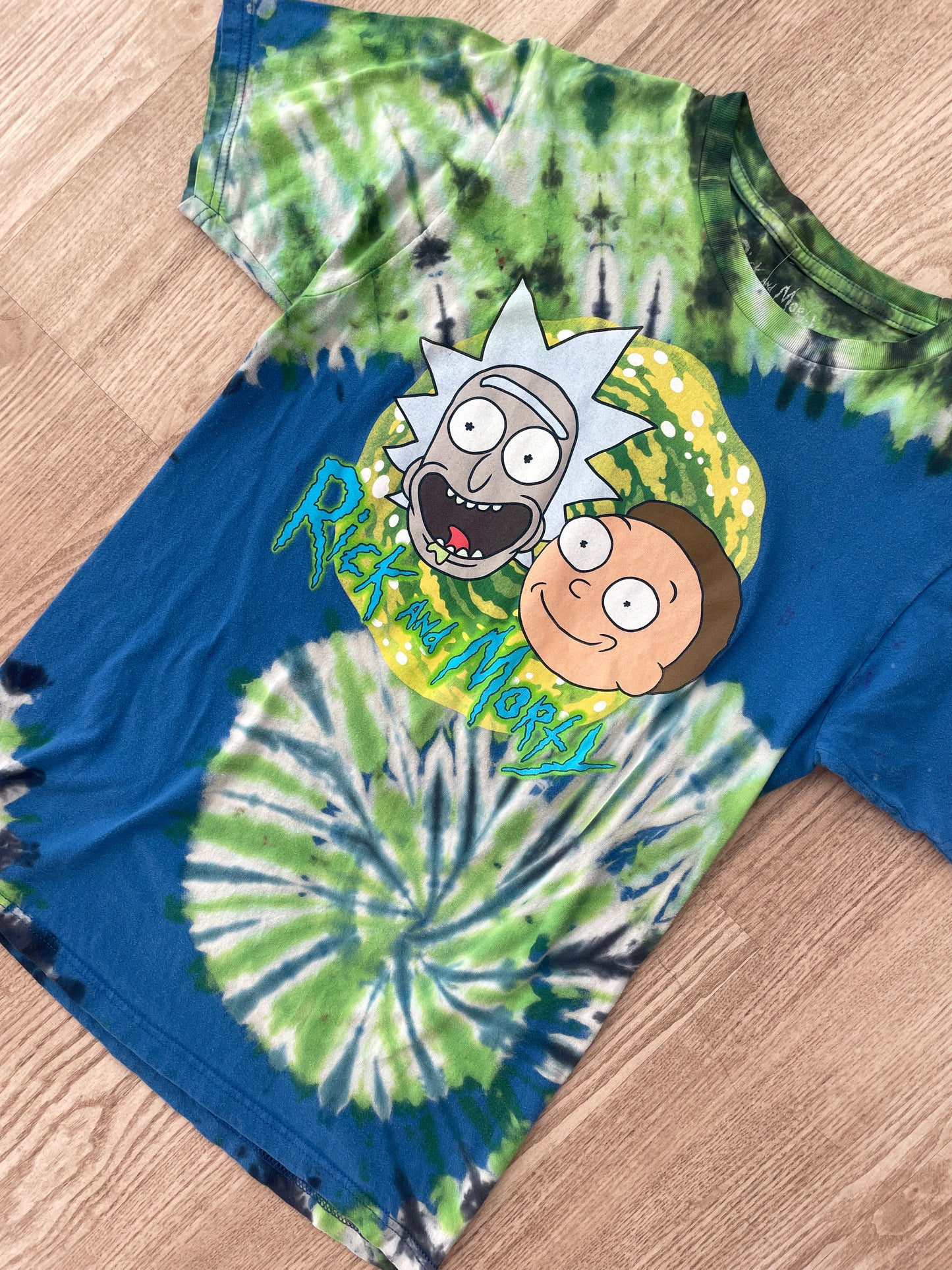 SMALL Men's Rick and Morty Reverse Tie Dye Handmade Short Sleeve T-Shirt | One-Of-a-Kind Upcycled Blue and Green Spiral Top