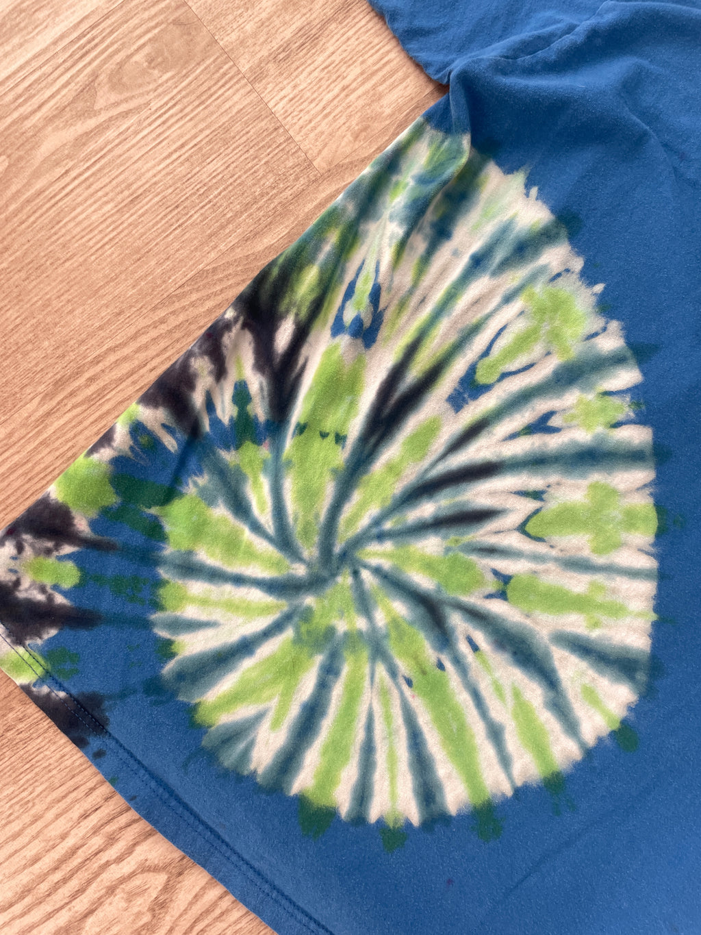 SMALL Men's Rick and Morty Reverse Tie Dye Handmade Short Sleeve T-Shirt | One-Of-a-Kind Upcycled Blue and Green Spiral Top