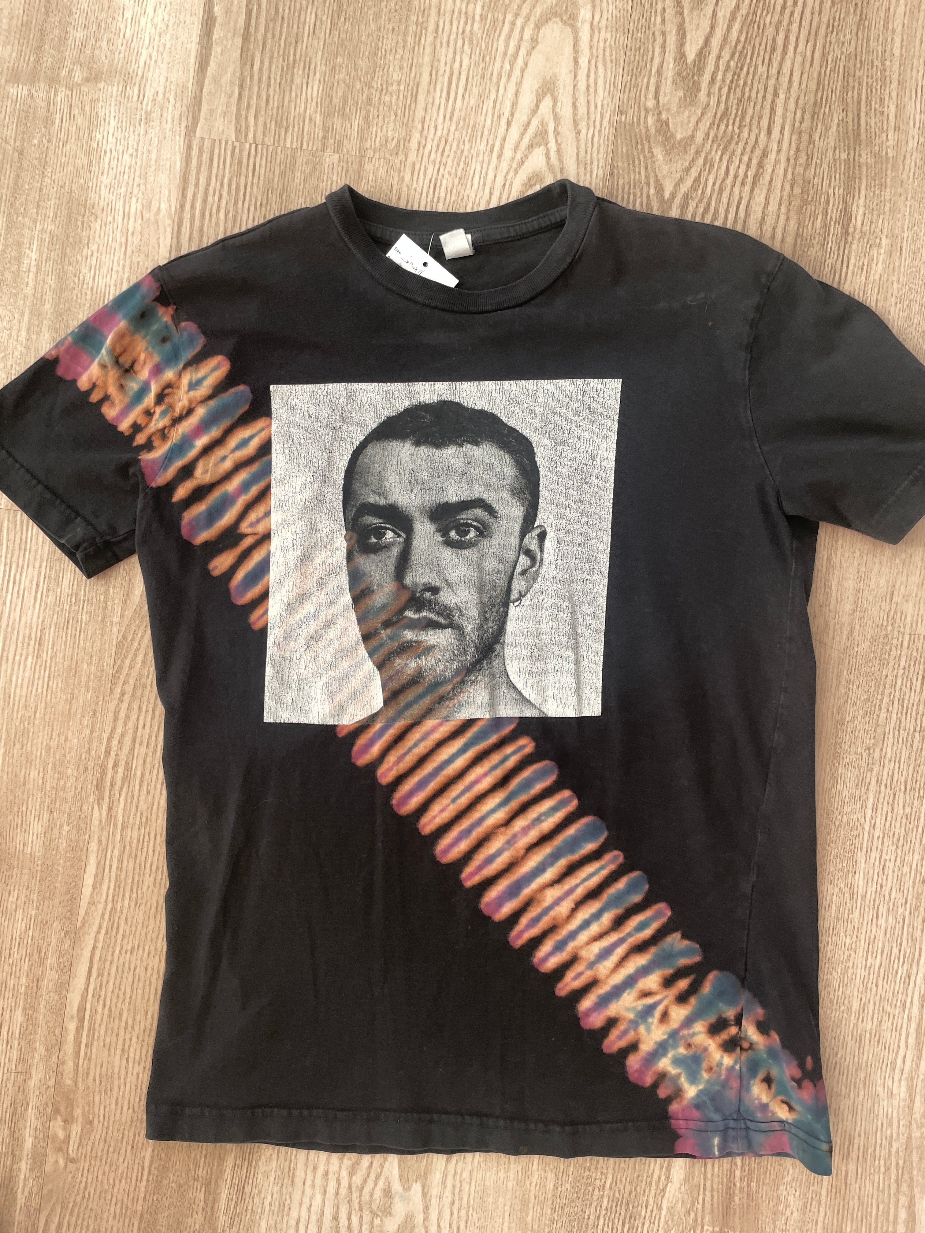 SMALL Men's Sam Smith Handmade Reverse Tie Dye Short Sleeve T-Shirt | One-Of-a-Kind Upcycled Black, Blue, and Purple Pleated Top