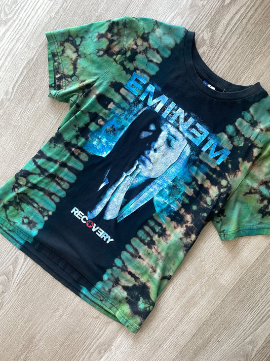 MEDIUM Men’s Eminem Recovery Handmade Bleach Tie Dye Short Sleeve T-Shirt | One-Of-a-Kind Upcycled Black and Blue Pleated Top