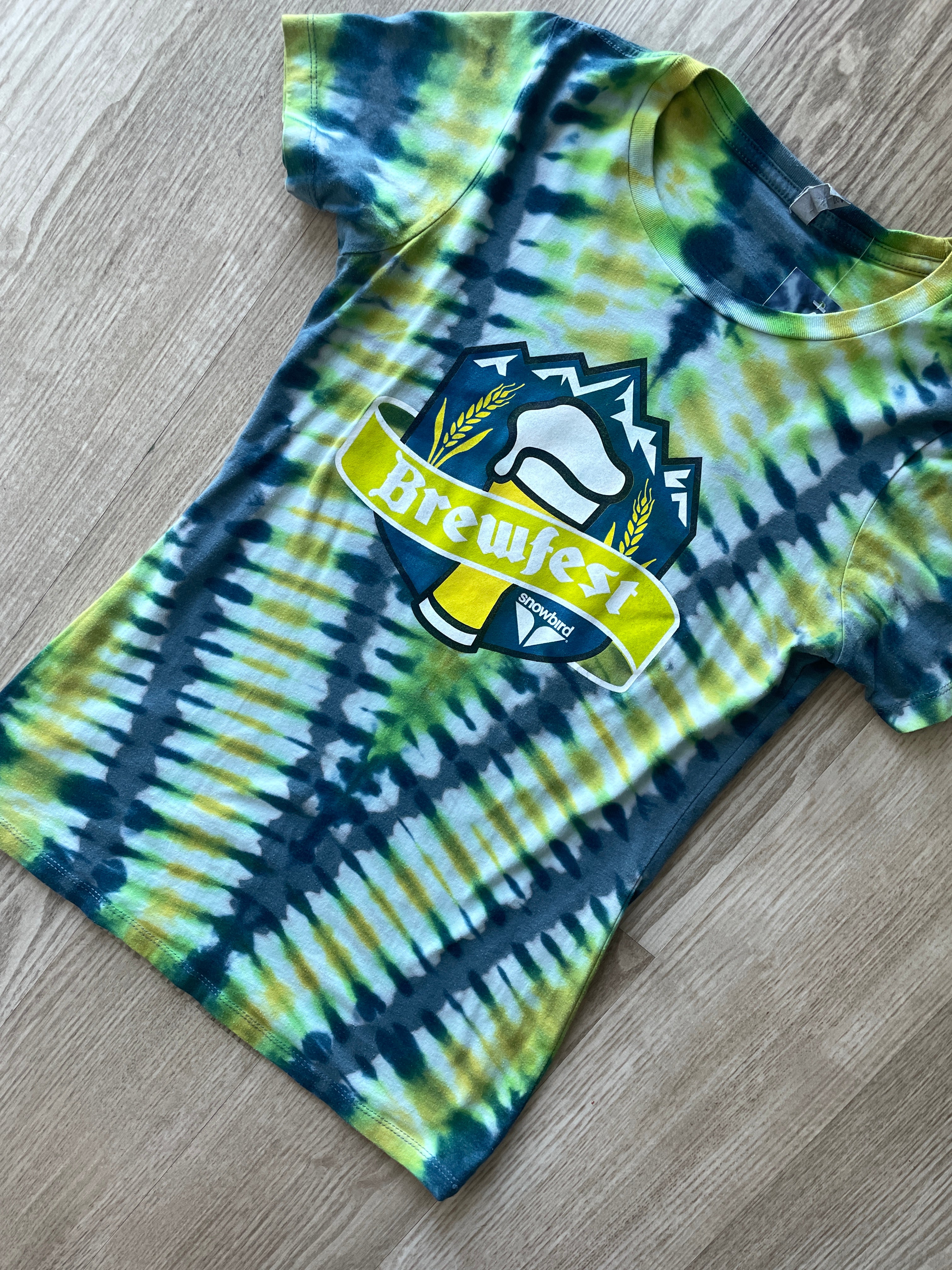 MEDIUM Women's Life is Brewtiful Snowbird Brewfest Handmade Reverse Tie Dye Short Sleeve T-Shirt | One-Of-a-Kind Upcycled Blue and Green Top