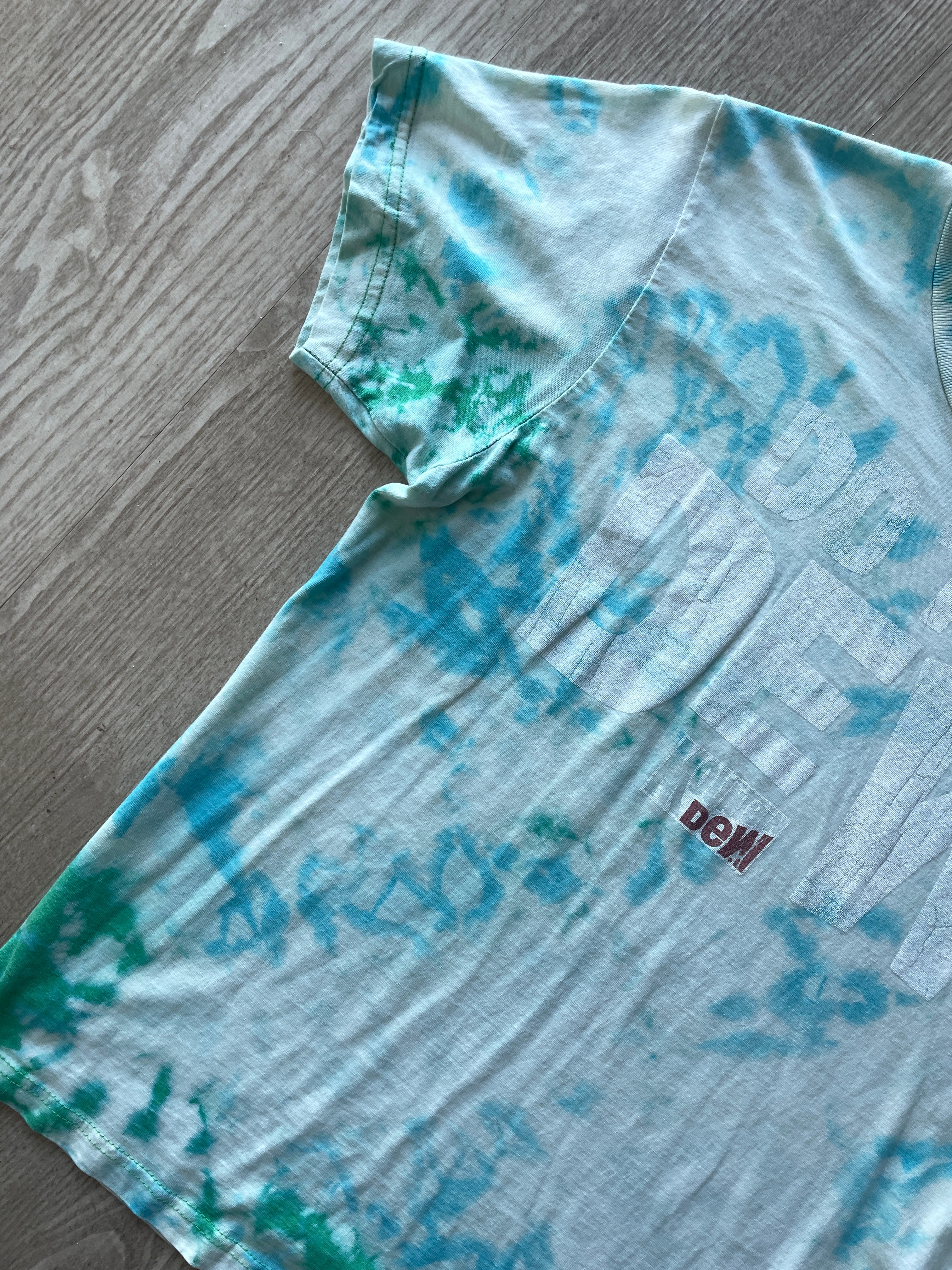 MEDIUM Men’s Mountain Dew Handmade Bleach Dye Short Sleeve T-Shirt | One-Of-a-Kind Upcycled Green and White Crumpled Top