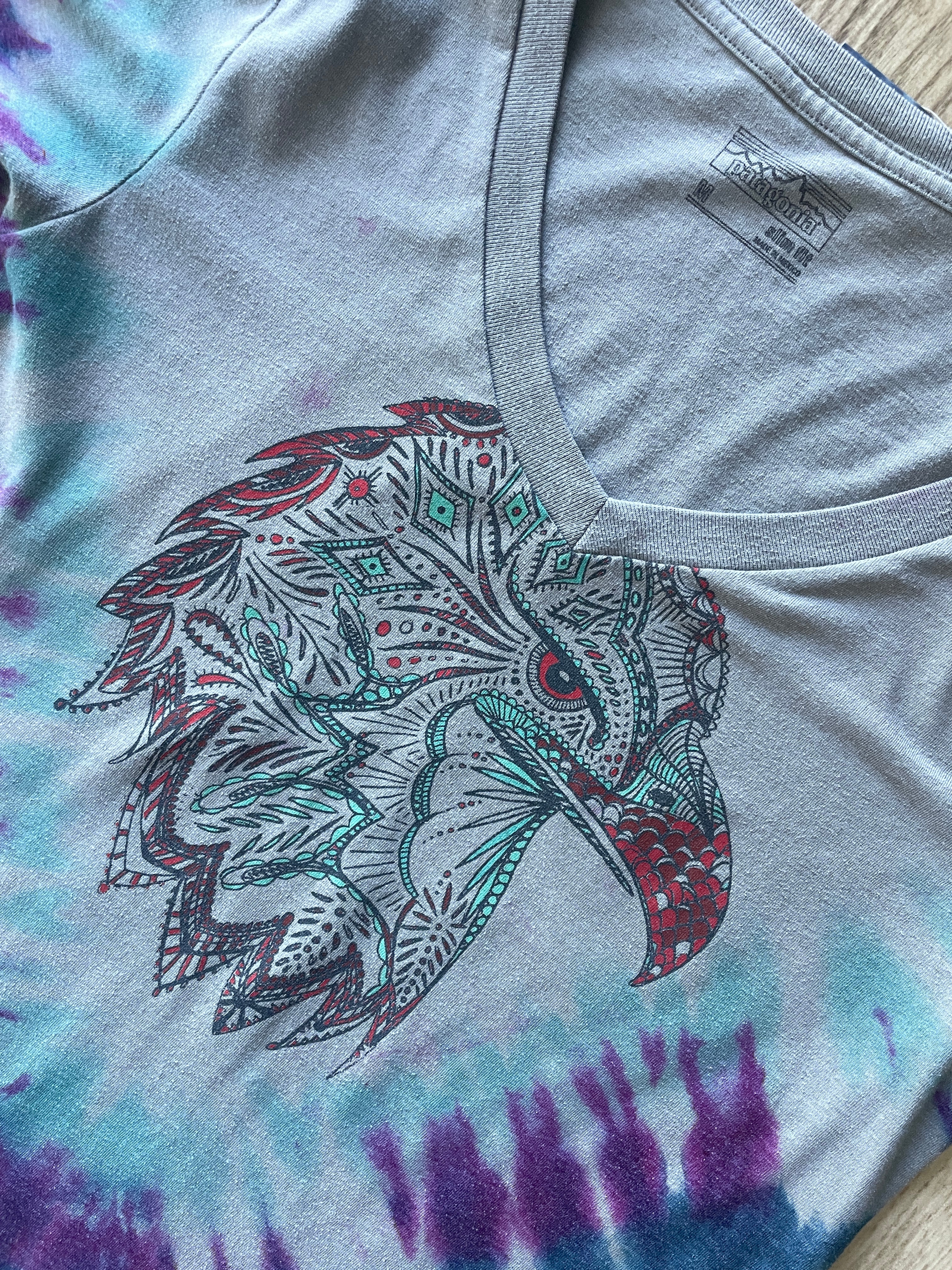 MEDIUM Women's Patagonia Eagle Handmade Tie Dye Short Sleeve V-Neck T-Shirt | One-Of-a-Kind Upcycled Blue and Green Top