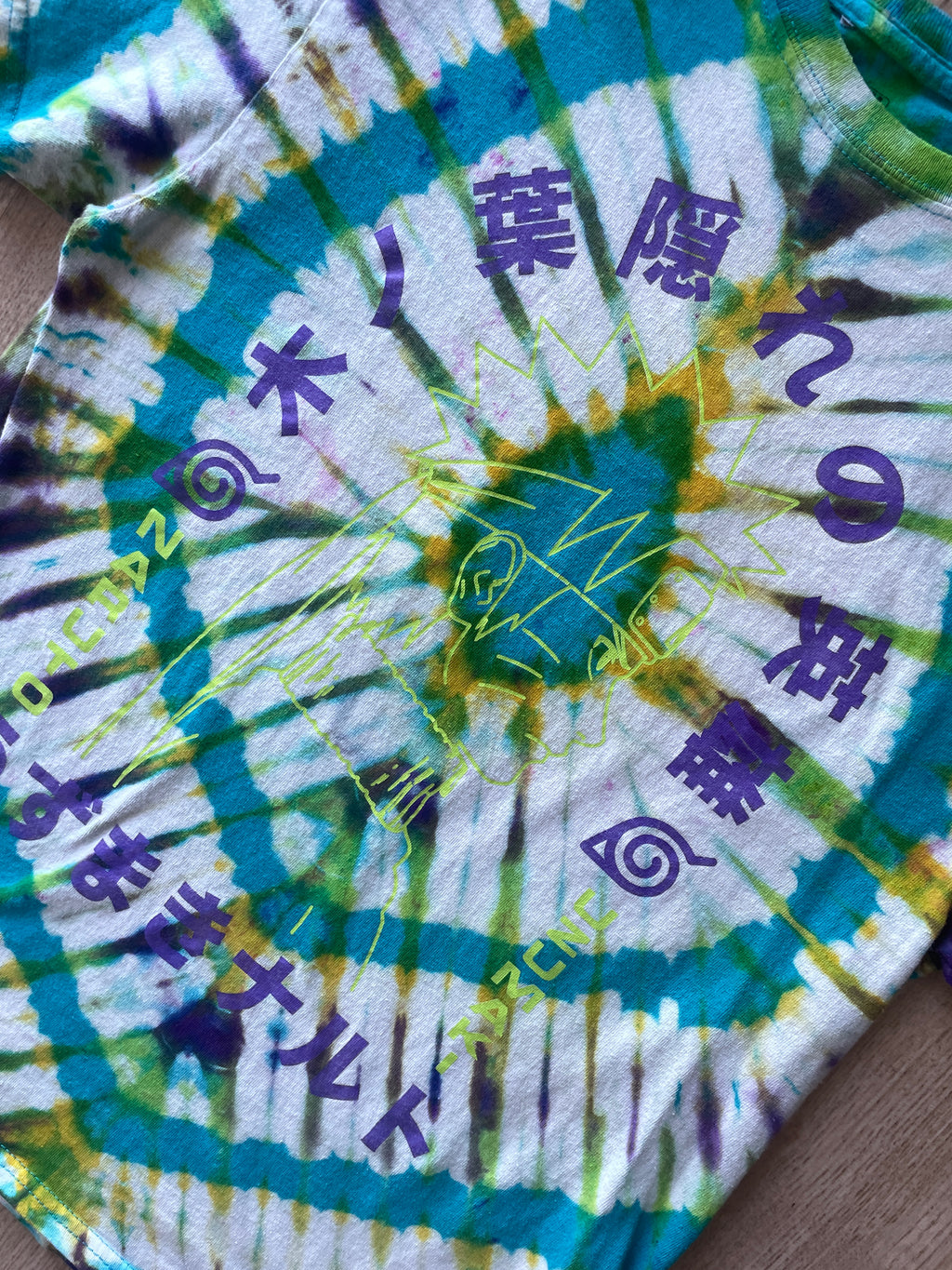 MEDIUM Men’s Naruto: Shippuden Handmade Reverse Tie Dye Short Sleeve T-Shirt | One-Of-a-Kind Upcycled Blue and White Pleated Top