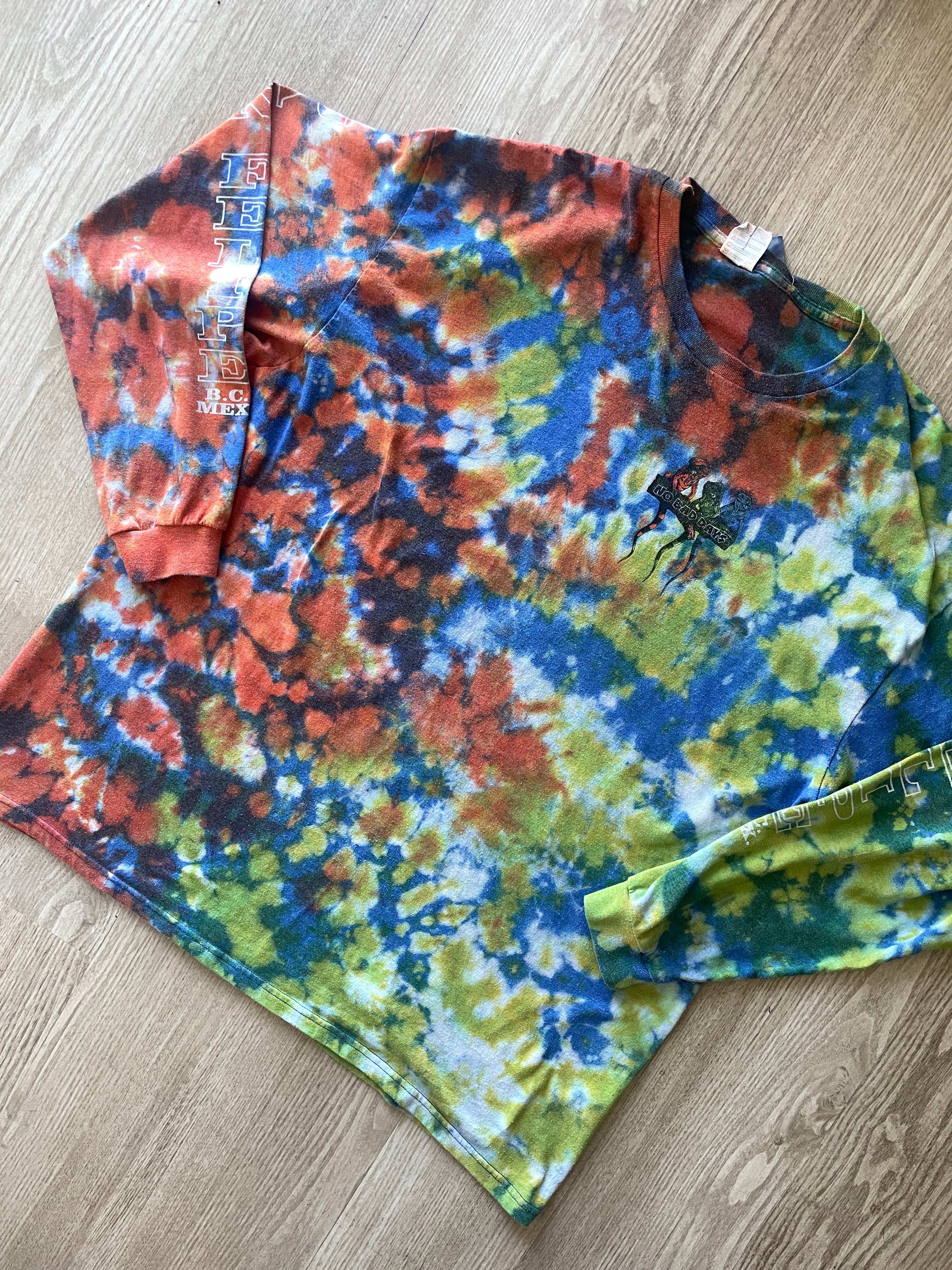 2XL Men's No Bad Days Lizard San Felipe MX Handmade Reverse Tie Dye Long Sleeve Sleeve T-Shirt | One-Of-a-Kind Upcycled Orange and Green Top