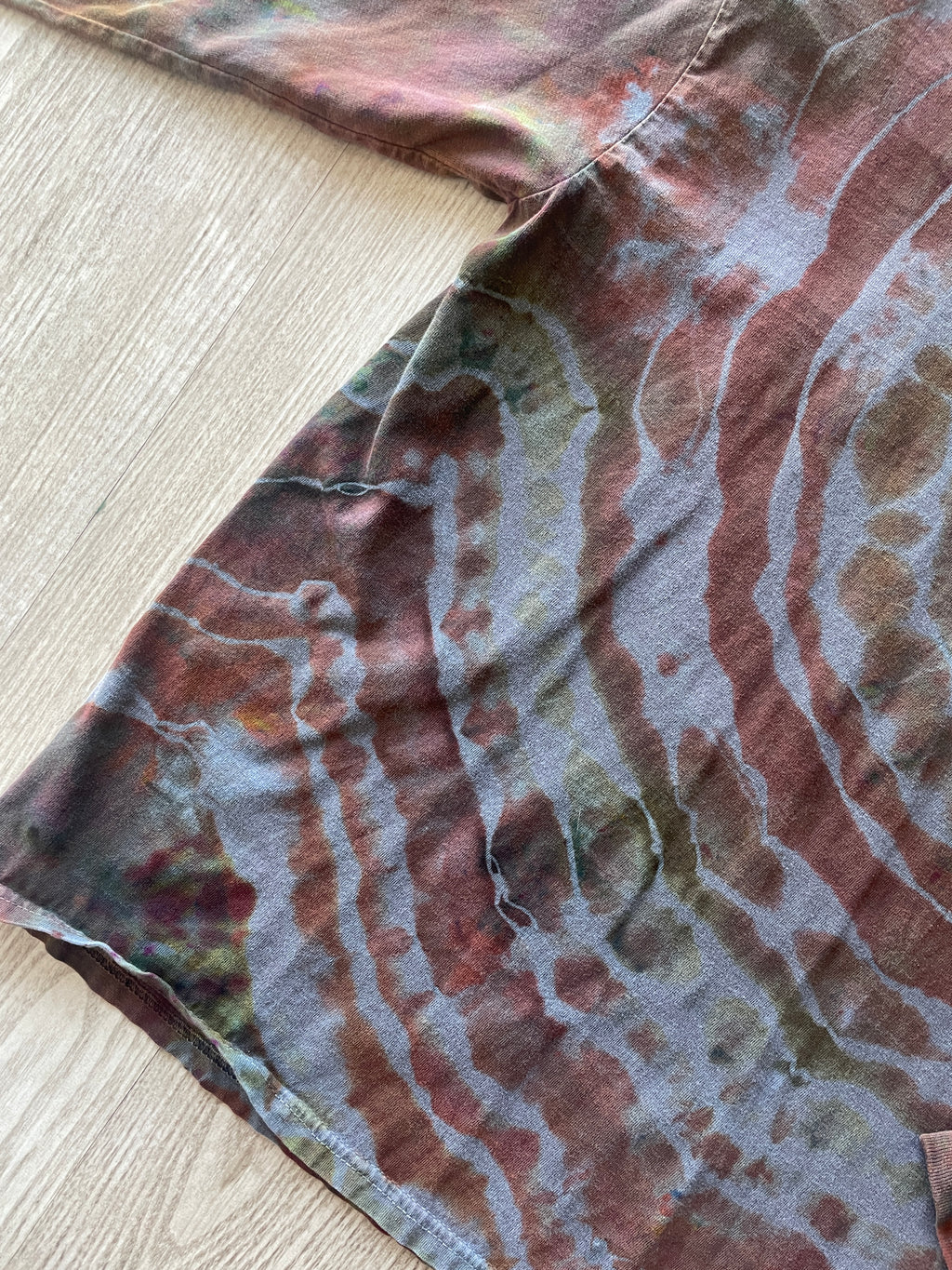 SMALL Men's Jackson Hole, WY Handmade Tie Dye Long Sleeve Sleeve T-Shirt | One-Of-a-Kind Upcycled Gray, Brown, and Orange Earthy Geode Top