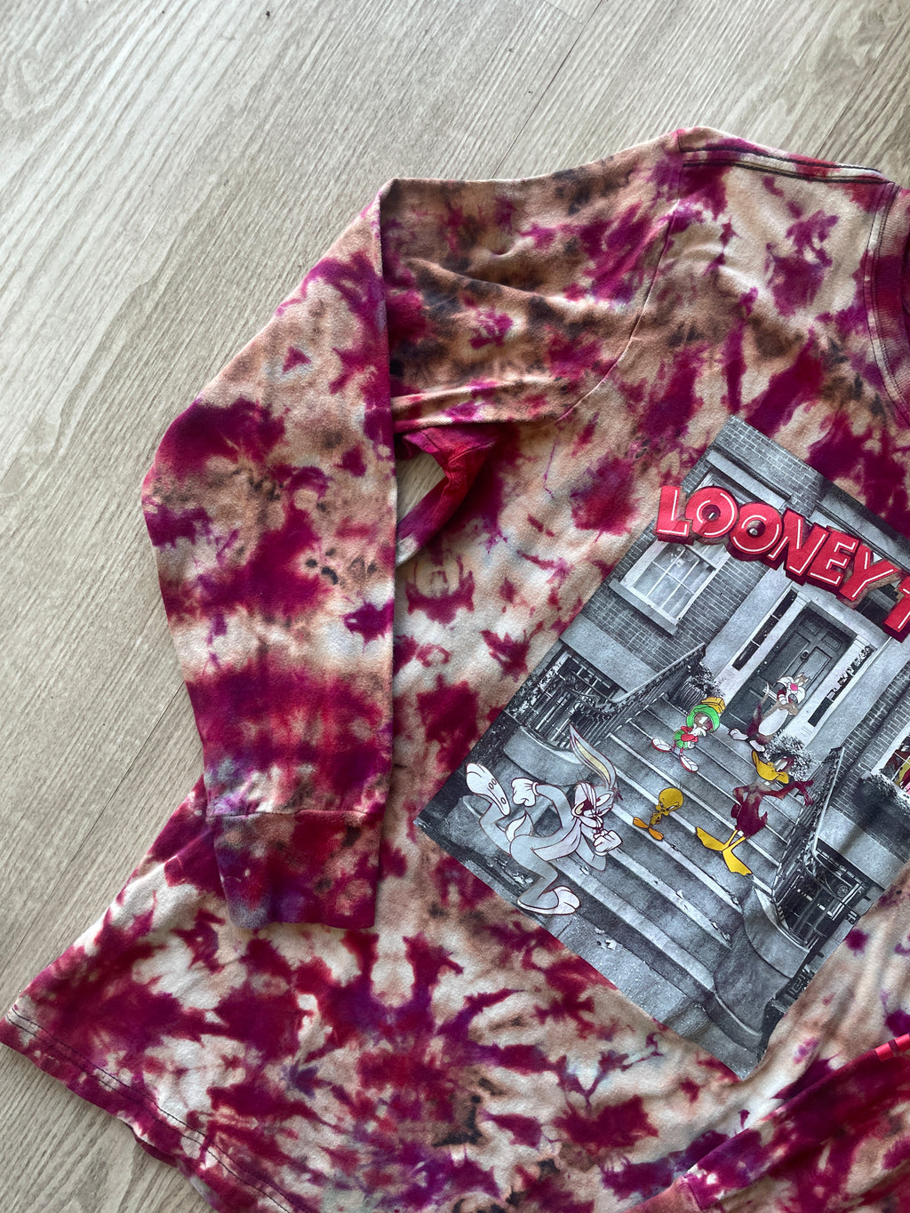 LARGE Men's Looney Tunes Front Stoop Handmade Reverse Tie Dye Long Sleeve Sleeve T-Shirt | One-Of-a-Kind Upcycled Black and Red Crumpled Top