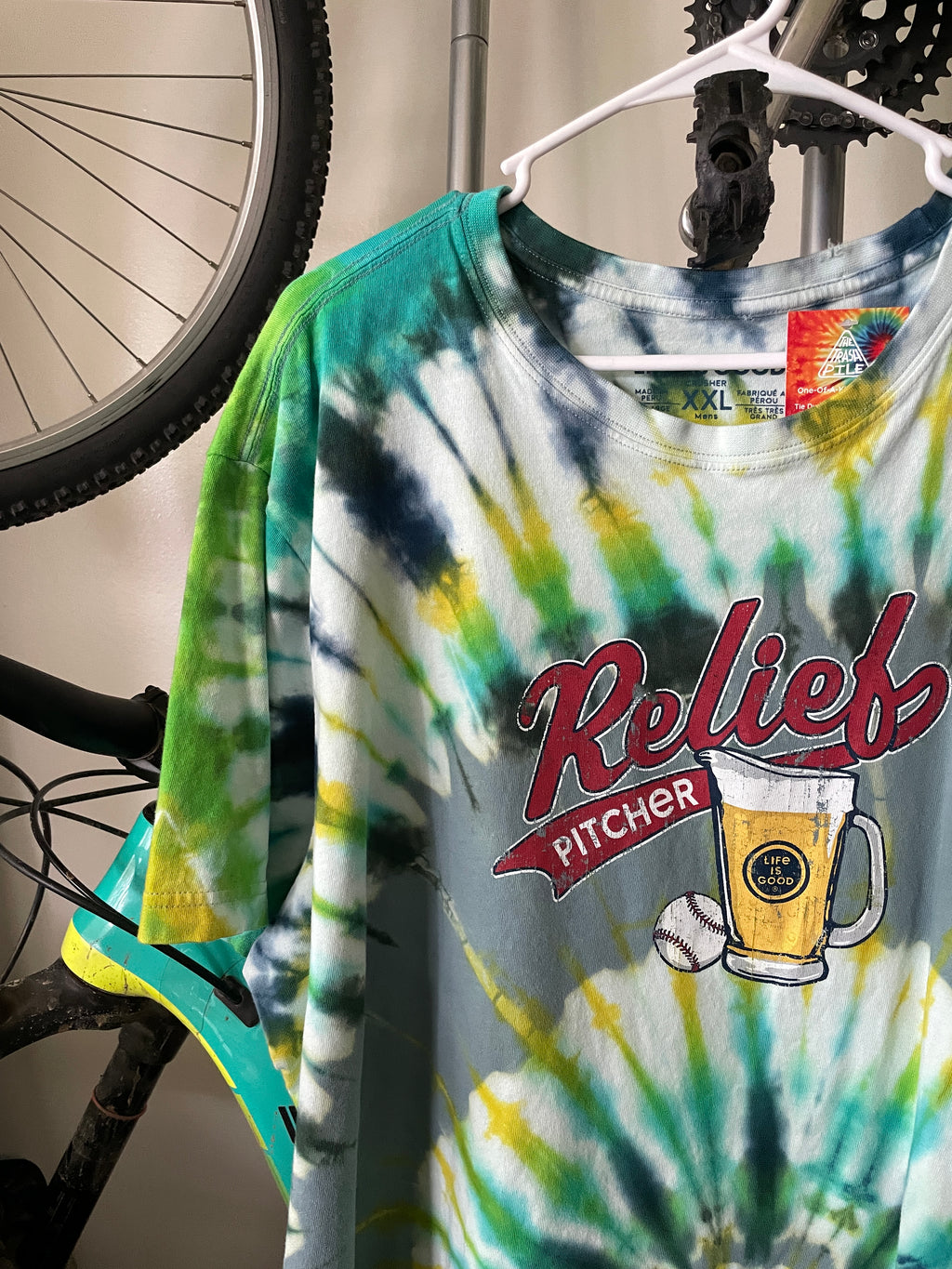 2XL Men's Life is Good Relief Pitcher Handmade Reverse Tie Dye Short Sleeve T-Shirt | One-Of-a-Kind Upcycled Gray and Green Spiral Tie Dye Top