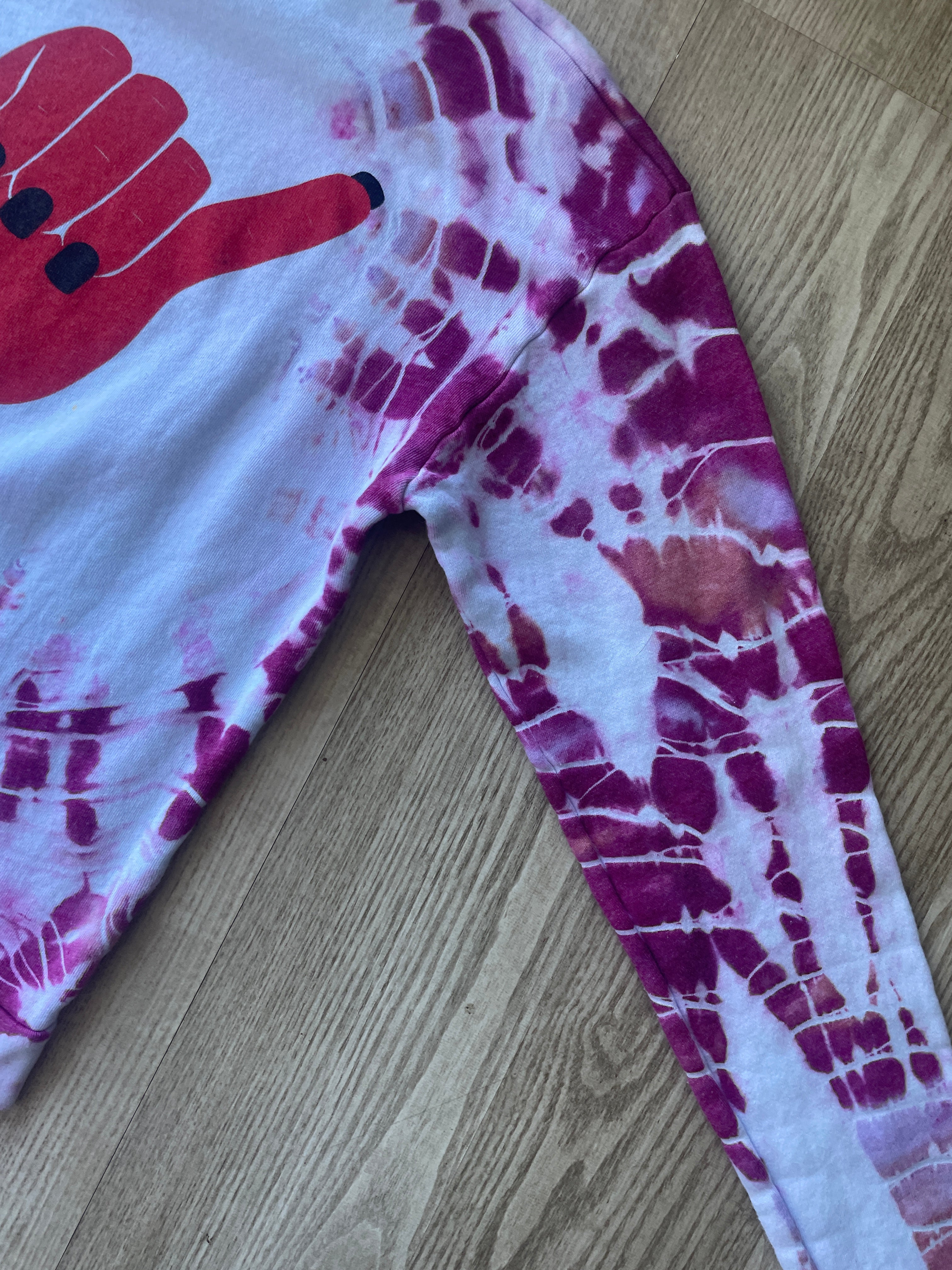 Large Women's Super Chill Shaka Handmade Tie Dye Long Sleeve Sweatshirt | One-Of-a-Kind Upcycled White and Pink Geode Crewneck