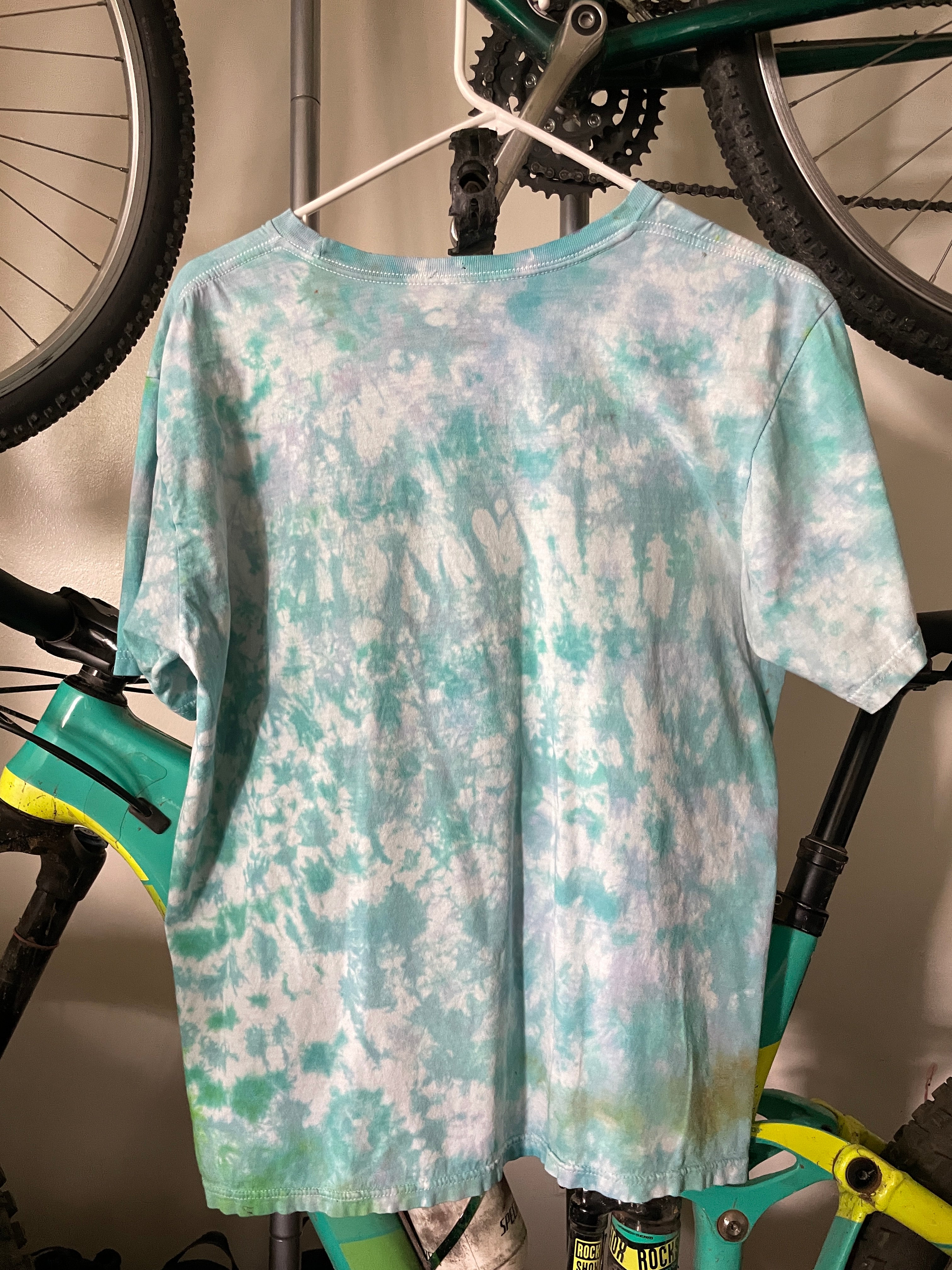 Sundance Handmade Tie Dye T-Shirt | White and Mint Green Crumpled Tie Dye Short Sleeve | Women’s Large