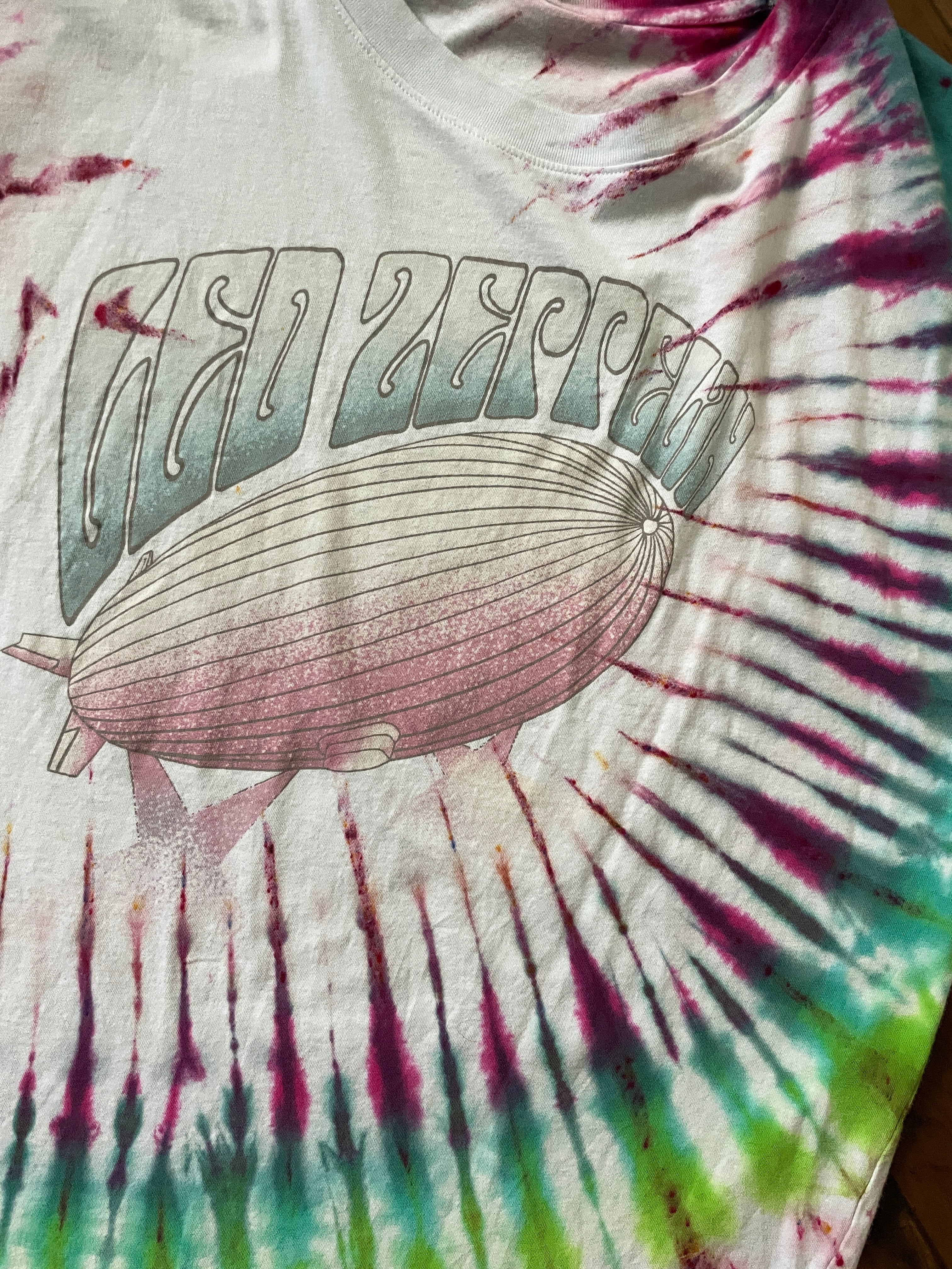 M/L Men's Led Zeppelin Mother Ship Handmade Tie Dye Short Sleeve T-Shirt | One-Of-a-Kind Upcycled Pink and Green Pleated Tie Dye Top