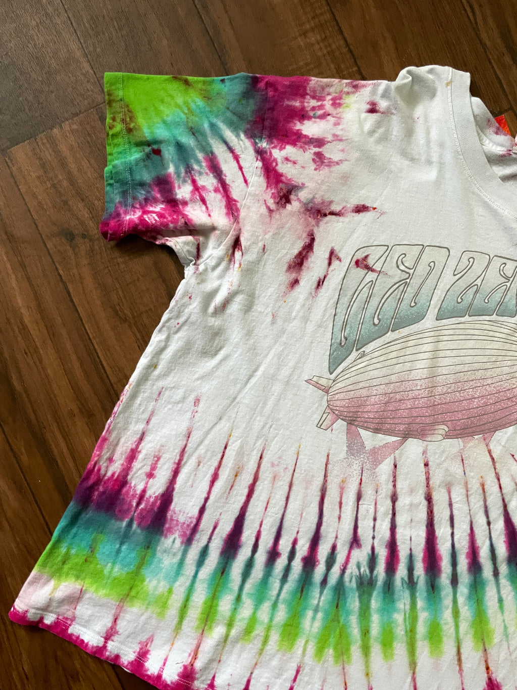 M/L Men's Led Zeppelin Mother Ship Handmade Tie Dye Short Sleeve T-Shirt | One-Of-a-Kind Upcycled Pink and Green Pleated Tie Dye Top