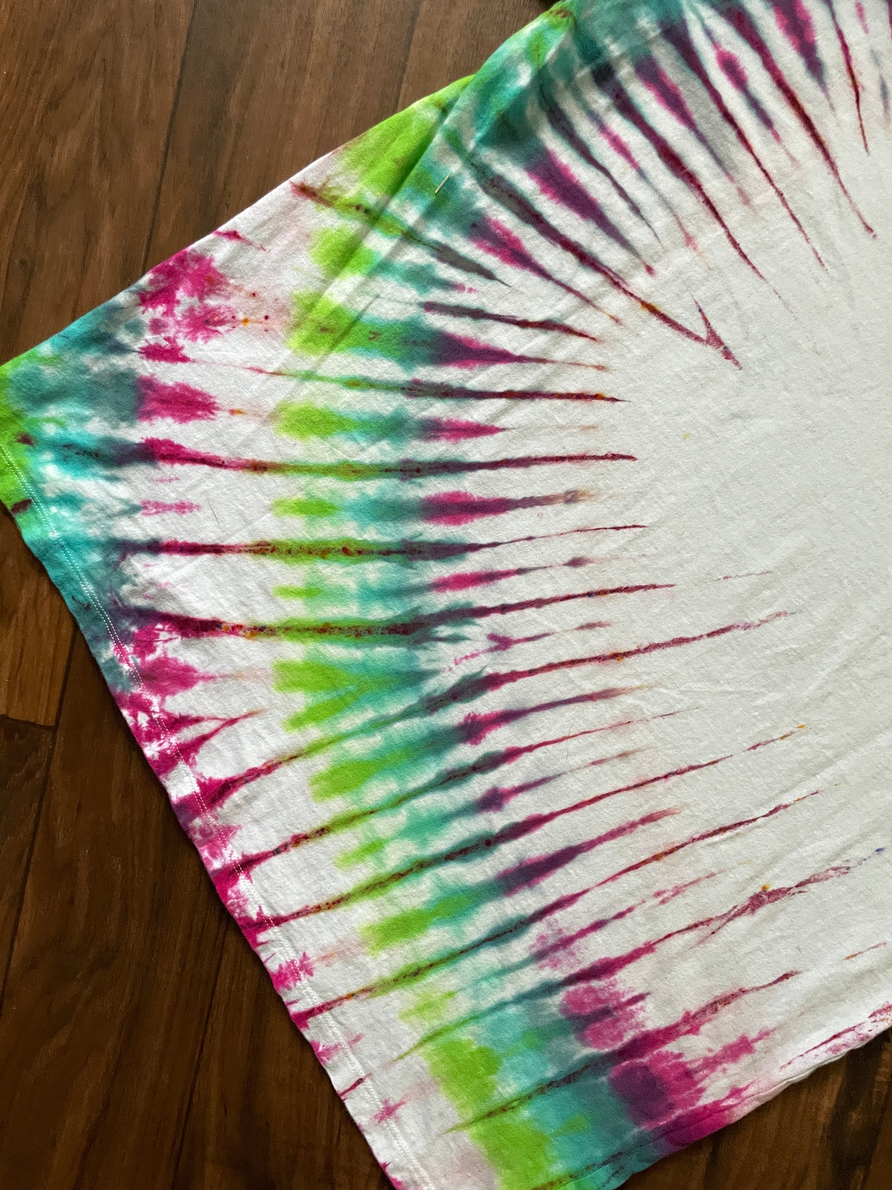 M/L Men's Led Zeppelin Mother Ship Handmade Tie Dye Short Sleeve T-Shirt | One-Of-a-Kind Upcycled Pink and Green Pleated Tie Dye Top