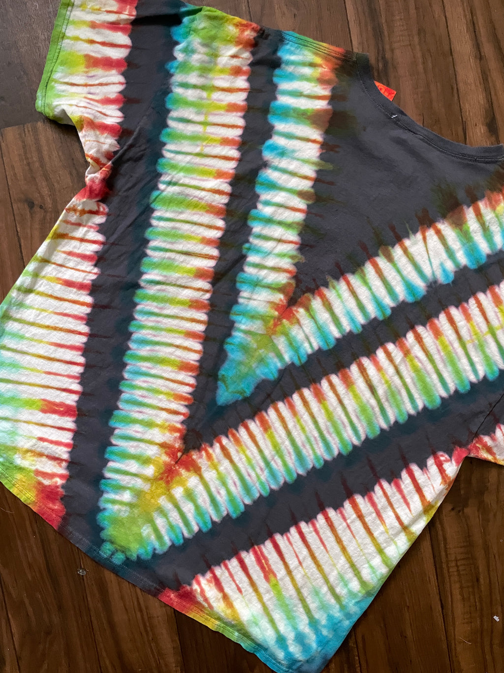 Playstation Japan Handmade Reverse Tie Dye Short Sleeve T-Shirt | One-Of-a-Kind Upcycled Gray, Red, and Blue V-Pleated Tie Dye Top | Men's 3XL