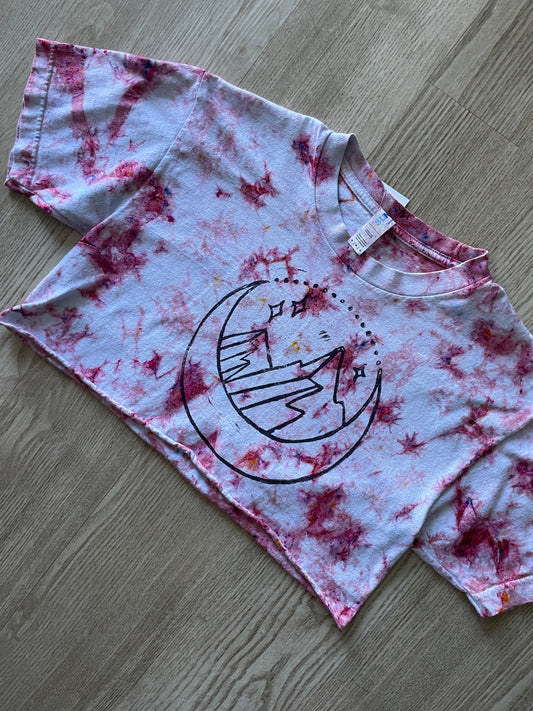 Medium Unisex Mountain Scape Handmade Tie Dye Crop Top | One-Of-a-Kind White and Pink Short Sleeve