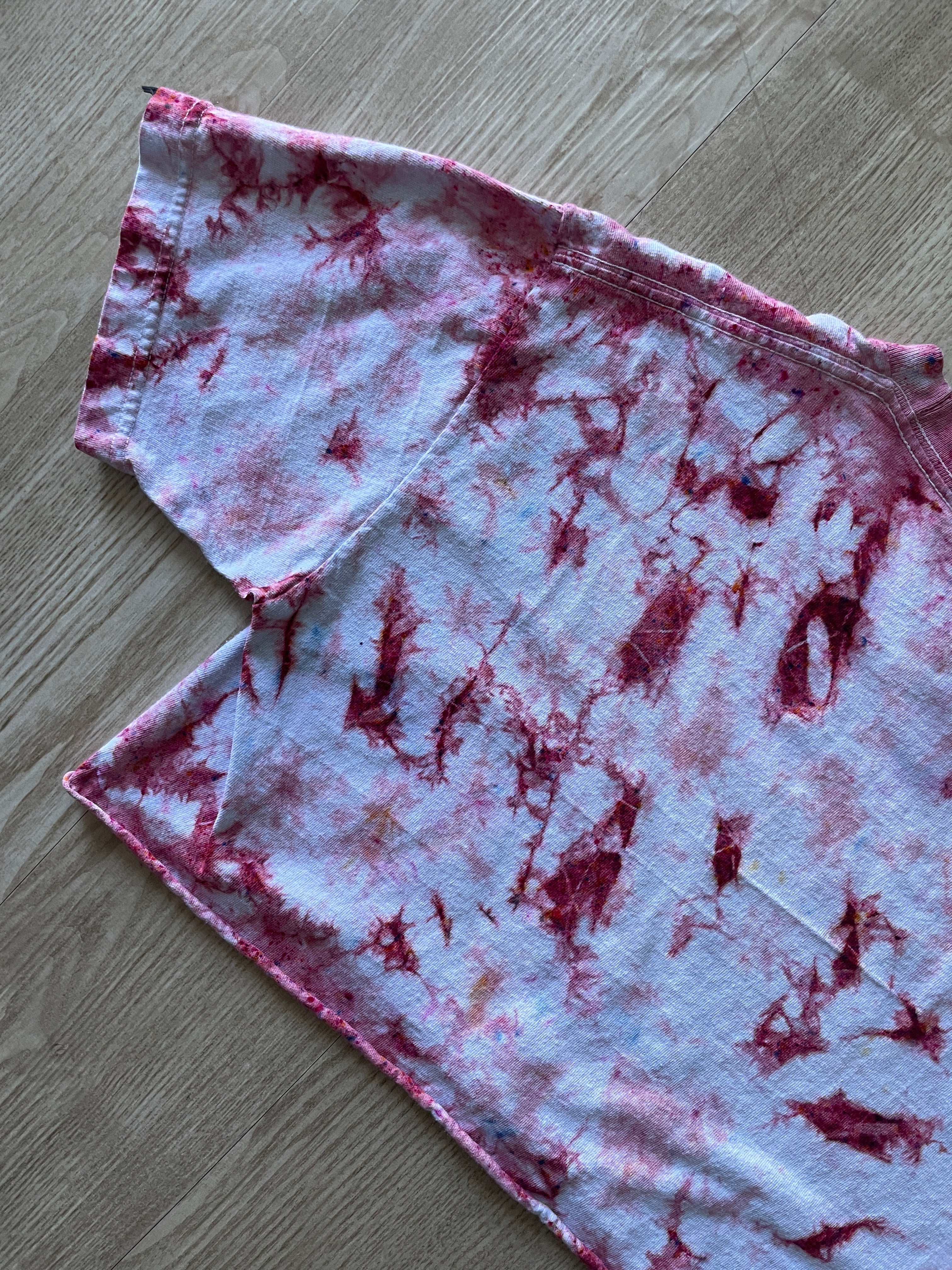 Medium Unisex Mountain Scape Handmade Tie Dye Crop Top | One-Of-a-Kind White and Pink Short Sleeve