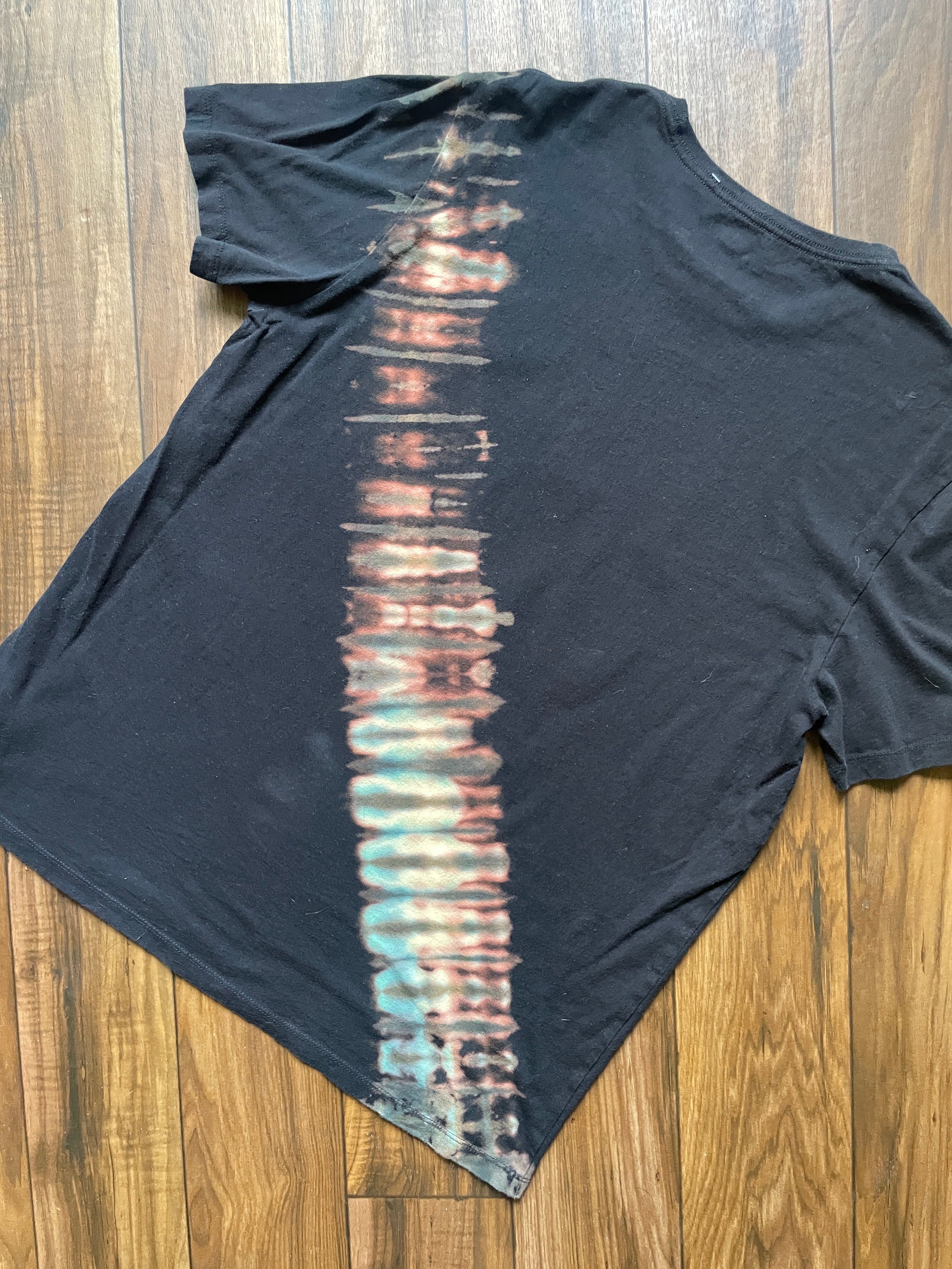 Mona Lisa Duct Tape Handmade Reverse Tie Dye Short Sleeve T-Shirt | One-Of-a-Kind Upcycled Black and Blue Tie Dye Top | Men's XL