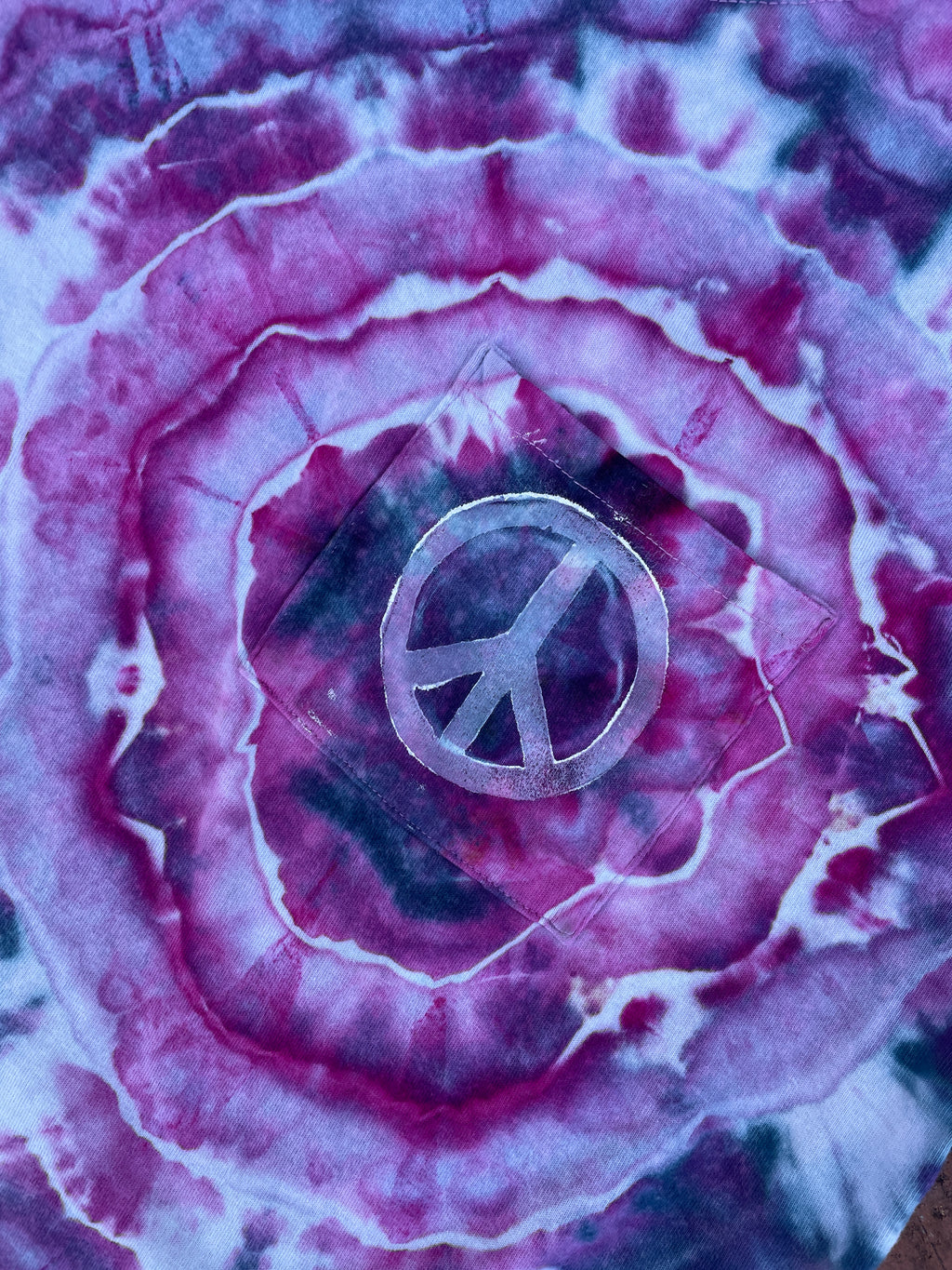 Large Women's Hand-Printed Peace Sign Reverse Tie Dye Short Sleeve T-Shirt | Handmade One-Of-a-Kind Upcycled Blue and Pink Geode Galaxy Top