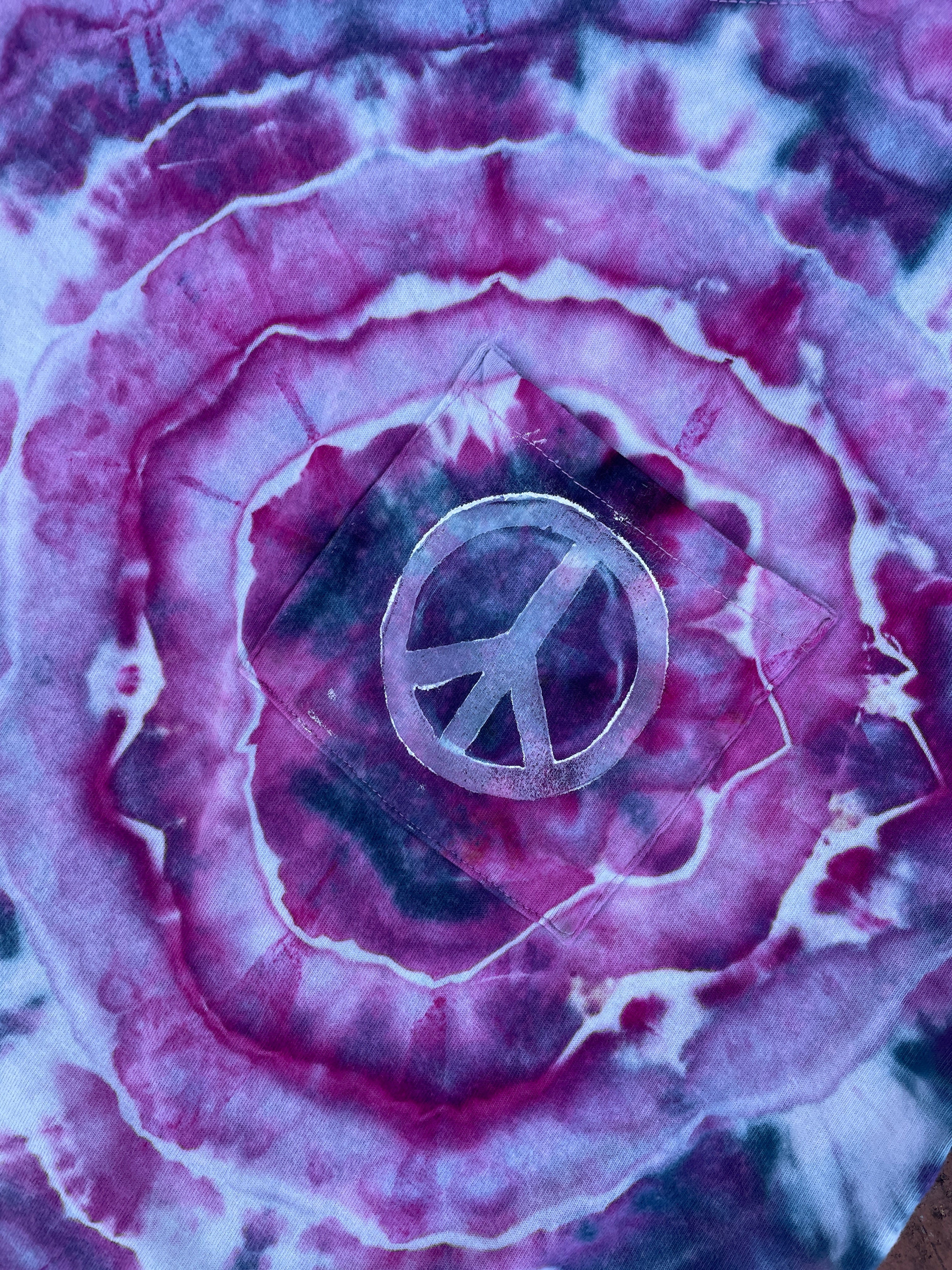 Large Women's Hand-Printed Peace Sign Reverse Tie Dye Short Sleeve T-Shirt | Handmade One-Of-a-Kind Upcycled Blue and Pink Geode Galaxy Top