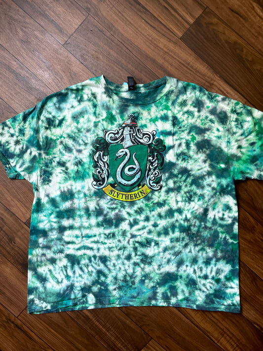 Hogwarts Slytherin Crest Tie Dye Short Sleeve T-Shirt | One-Of-a-Kind Upcycled Harry Potter Green and Black Tie Dye Top | Men's 3XL