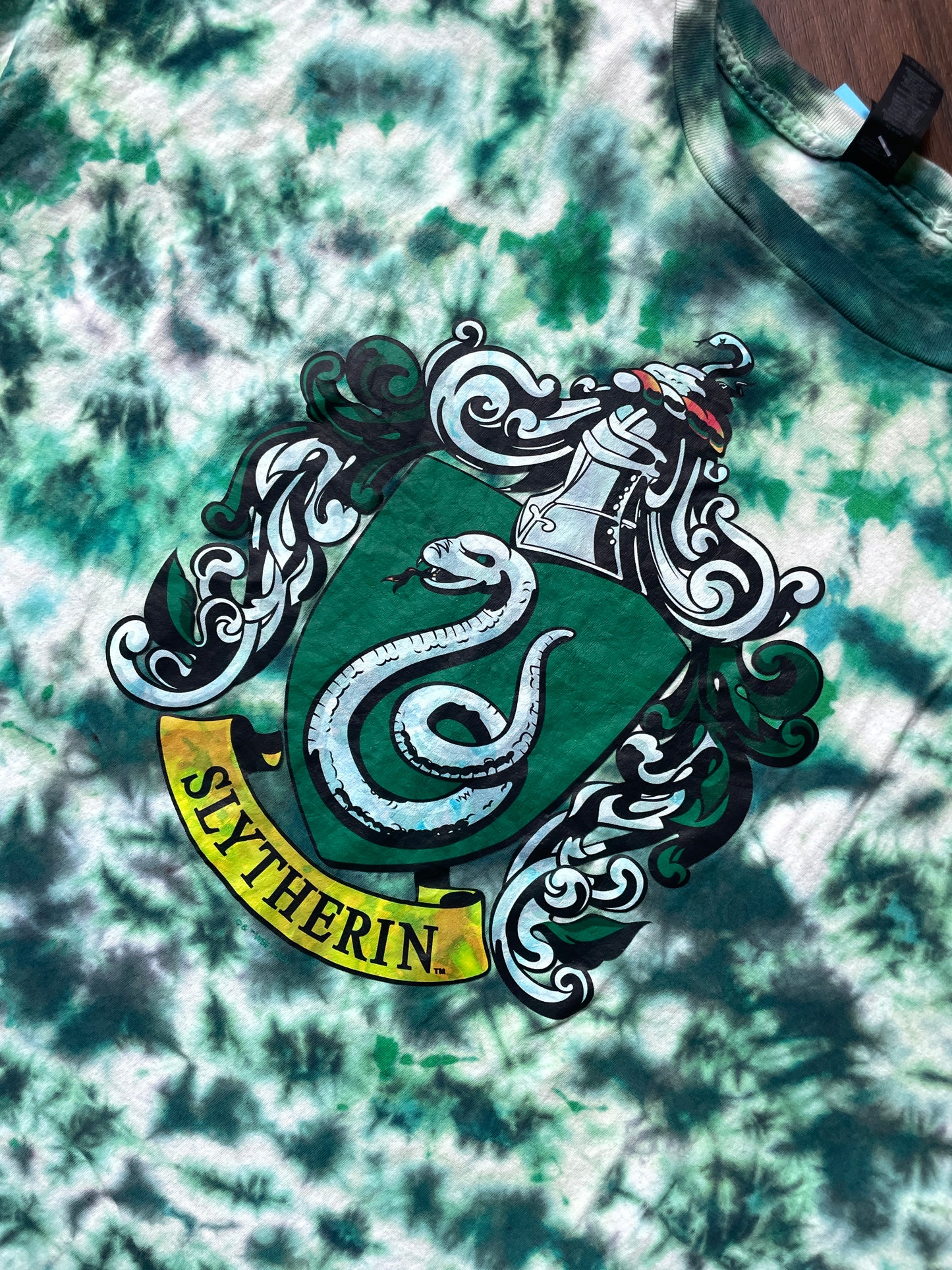 Hogwarts Slytherin Crest Tie Dye Short Sleeve T-Shirt | One-Of-a-Kind Upcycled Harry Potter Green and Black Tie Dye Top | Men's 3XL