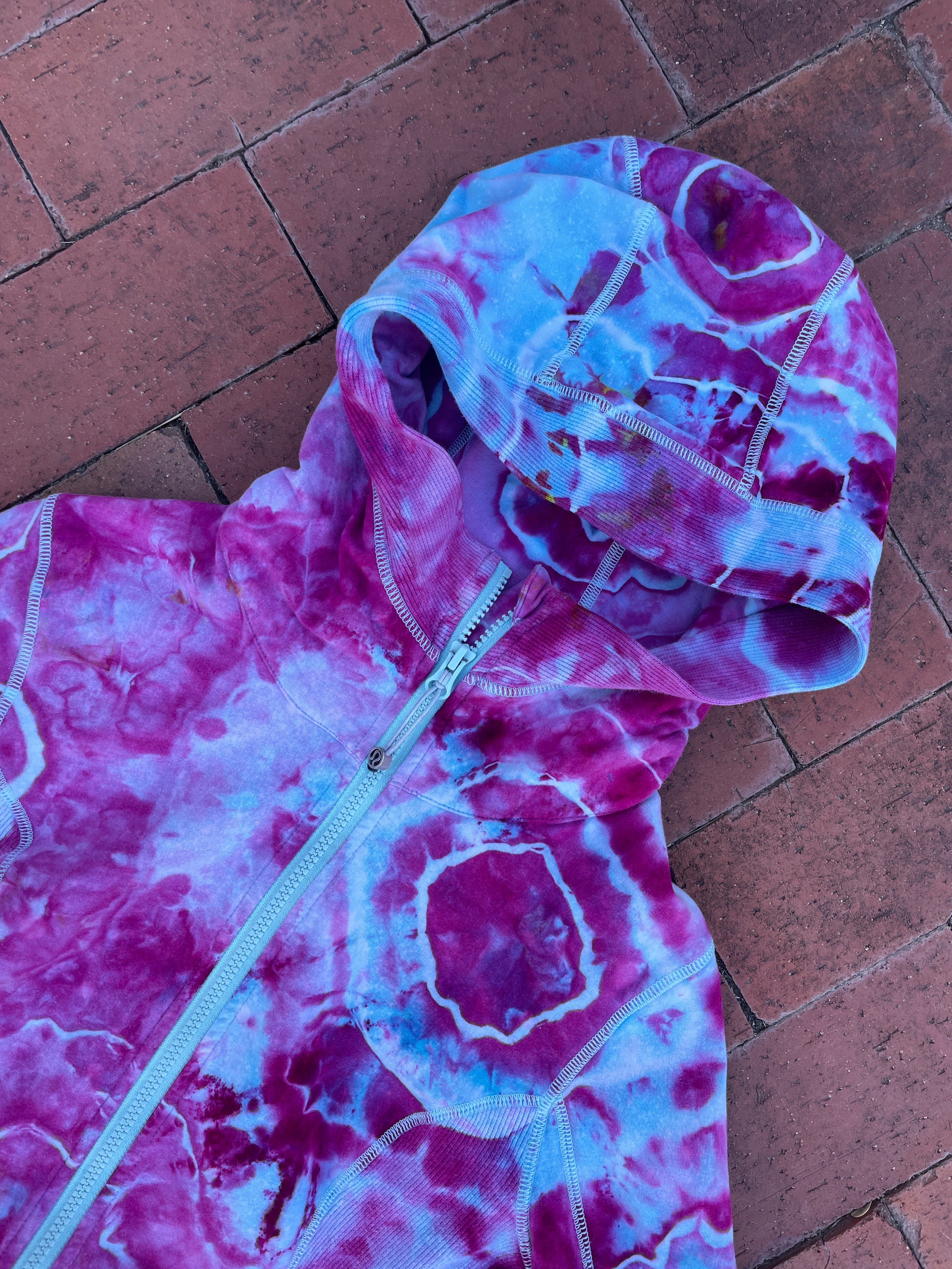 SMALL Women's lululemon Handmade Galaxy Ice Dye Geode Full-Zip Running Hoodie | One-Of-a-Kind Upcycled Blue and Purple Yoga Sweatshirt
