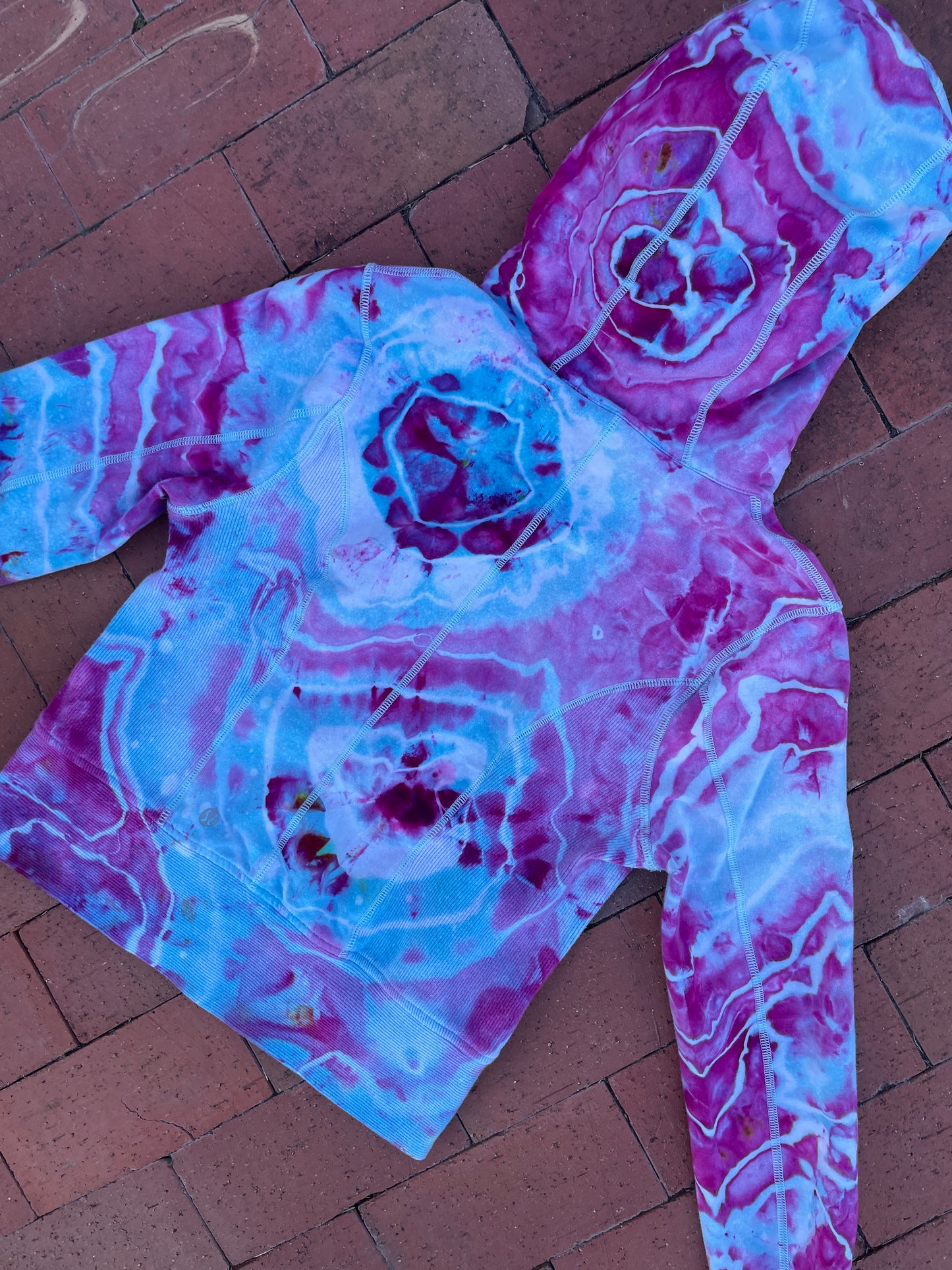 SMALL Women's lululemon Handmade Galaxy Ice Dye Geode Full-Zip Running Hoodie | One-Of-a-Kind Upcycled Blue and Purple Yoga Sweatshirt