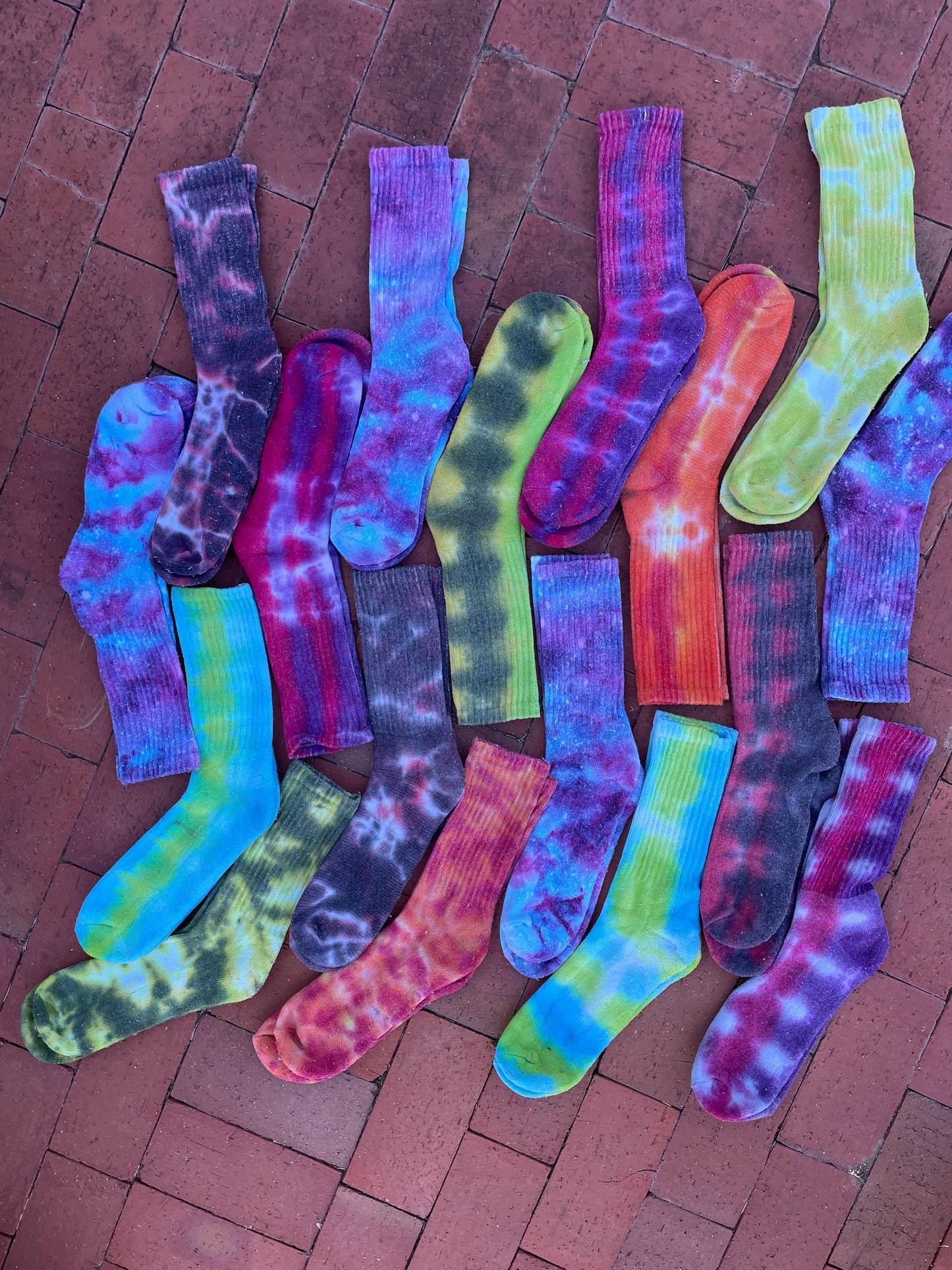 Multicolor Handmade Tie Dyed Everyday Crew Socks - Size Large (Men's size 8-12/Women's size 9-13)