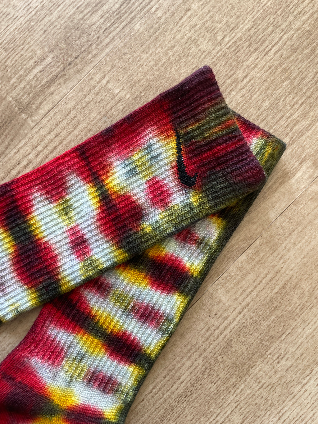 NIKE Socks Hand Tie Dyed Black, Red, and Yellow Nike Dri-FIT Everyday Plus Crew Training Socks - Size Large (Men's 8-12/Women's 10-13)