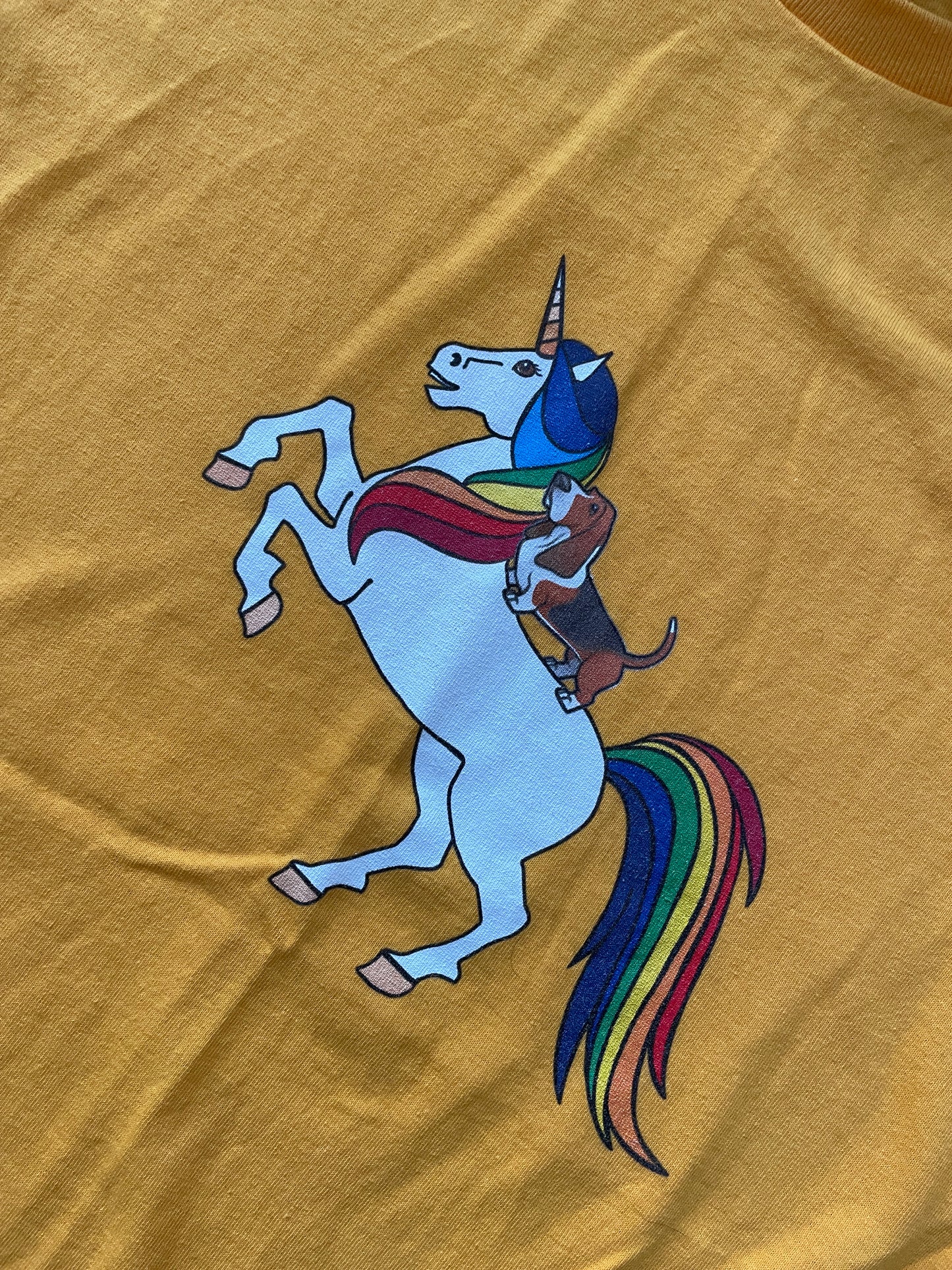 Medium Men's Bassett Hound Riding Unicorn Short Sleeve T-Shirt | READY TO TIE DYE
